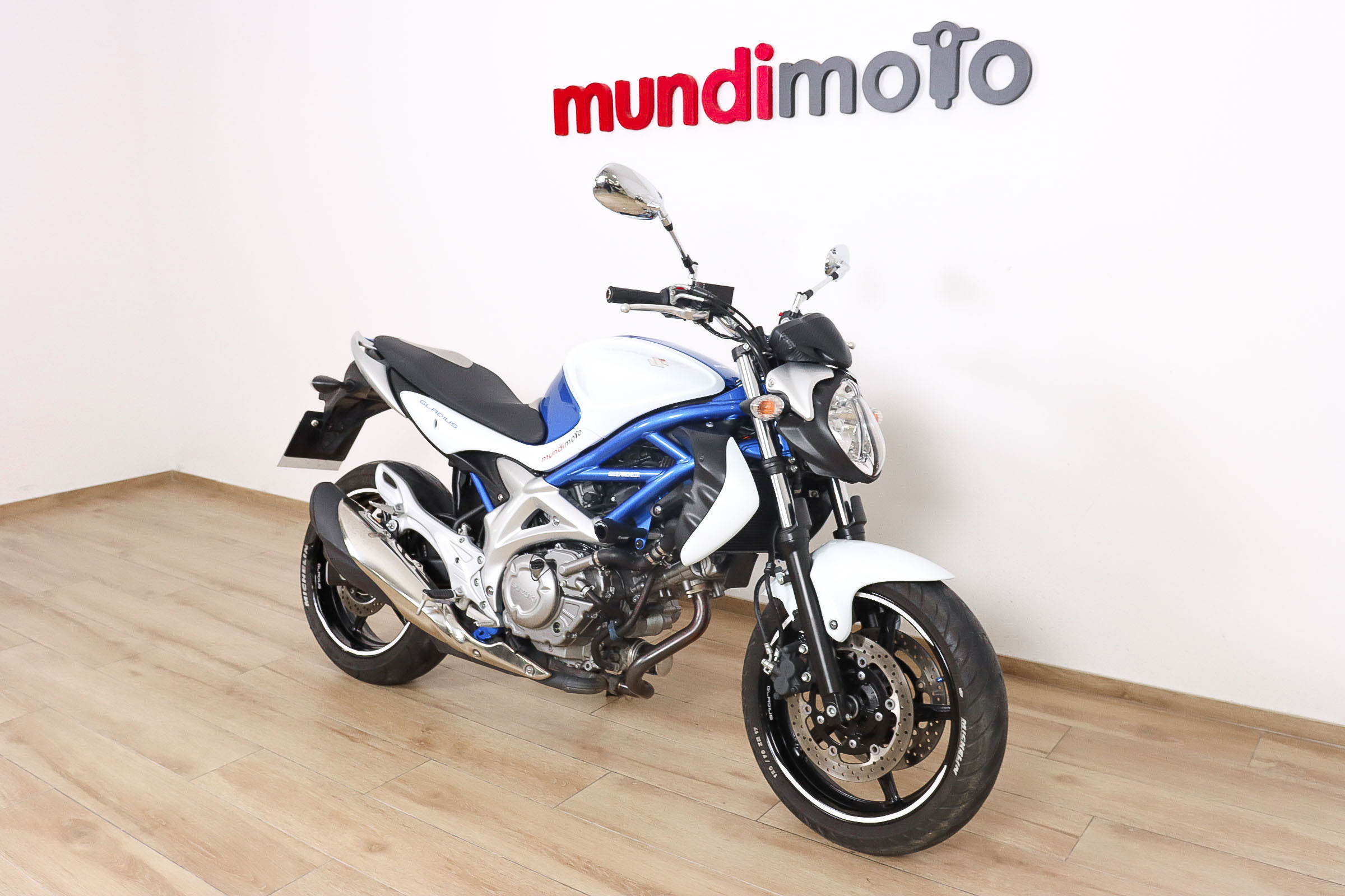 SUZUKI Gladius 650SUZUKI2 SUZUKI Gladius 650SUZUKI2