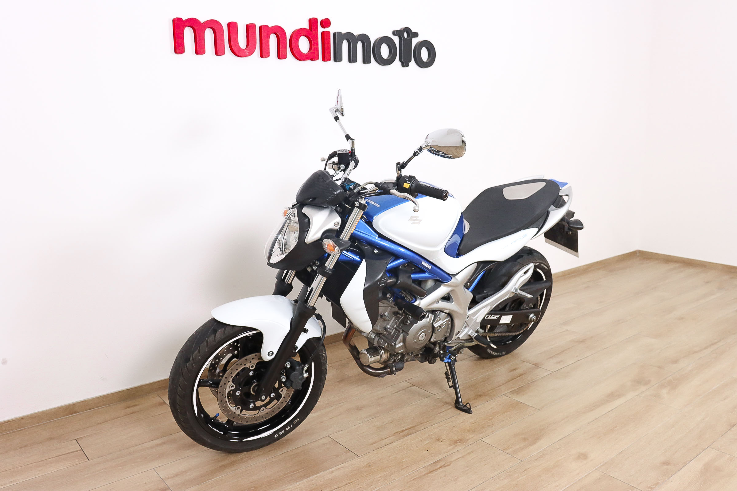 SUZUKI Gladius 650SUZUKI10 SUZUKI Gladius 650SUZUKI10