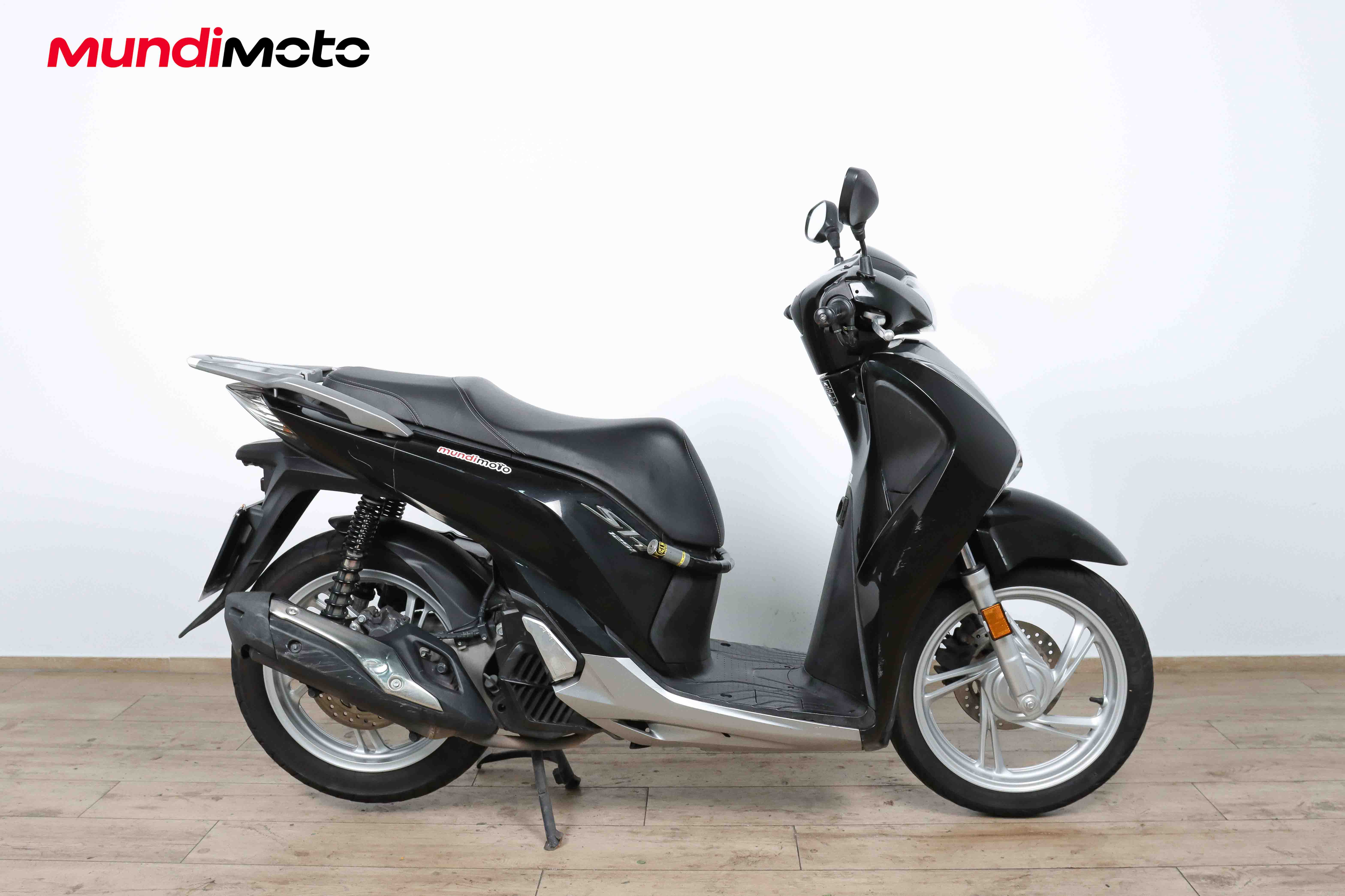 HONDA SH125i ABSHONDA0 HONDA SH125i ABSHONDA0