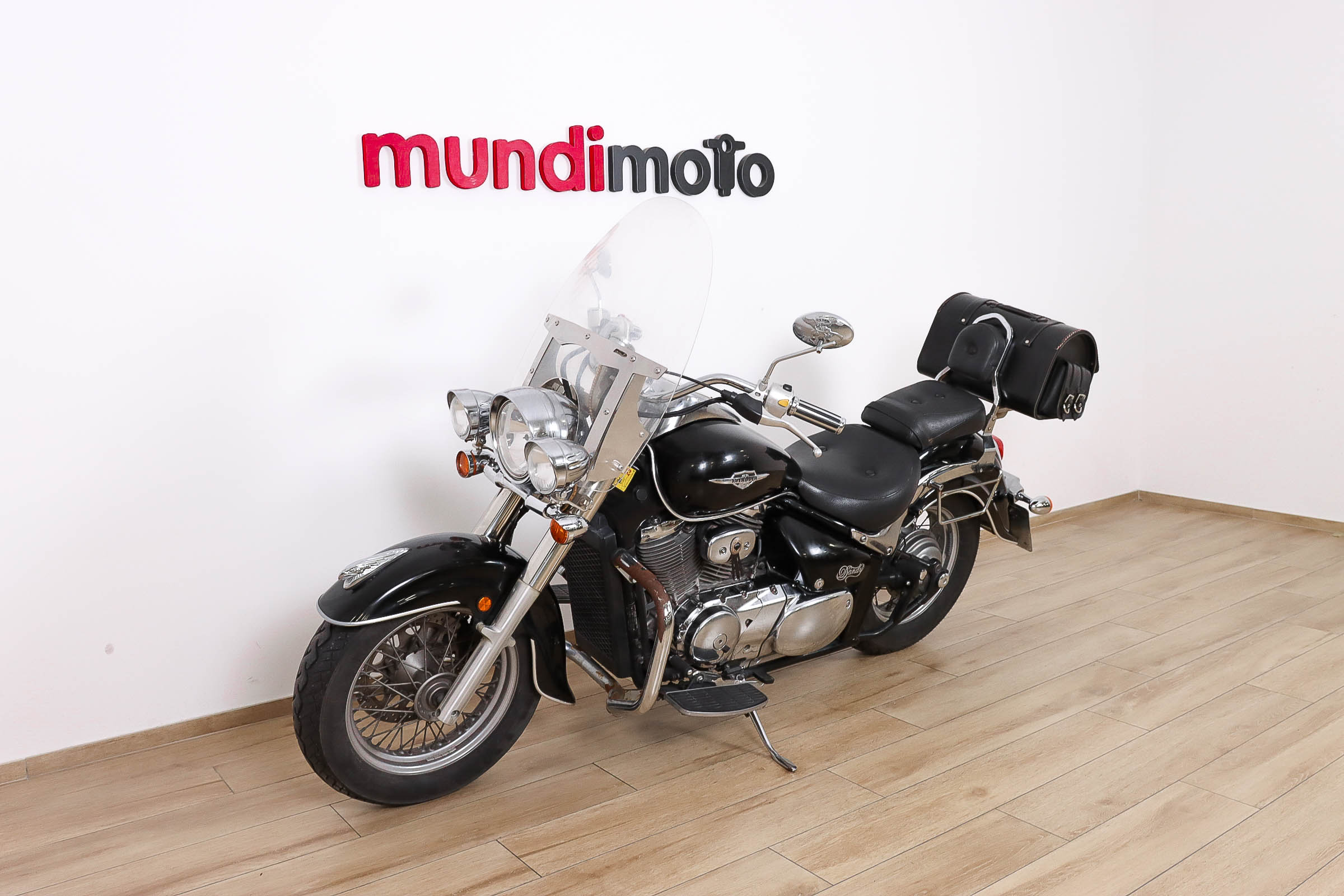 SUZUKI Intruder C800SUZUKI8 SUZUKI Intruder C800SUZUKI8