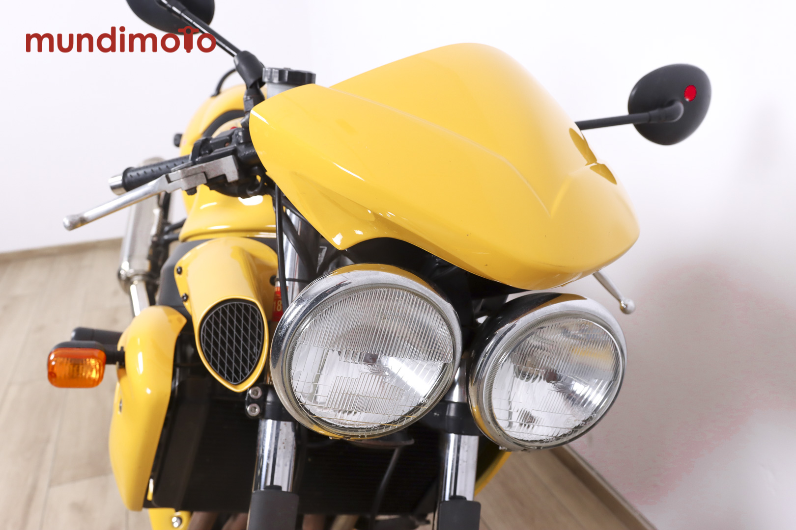 TRIUMPH SPEED FourTRIUMPH3 TRIUMPH SPEED FourTRIUMPH3