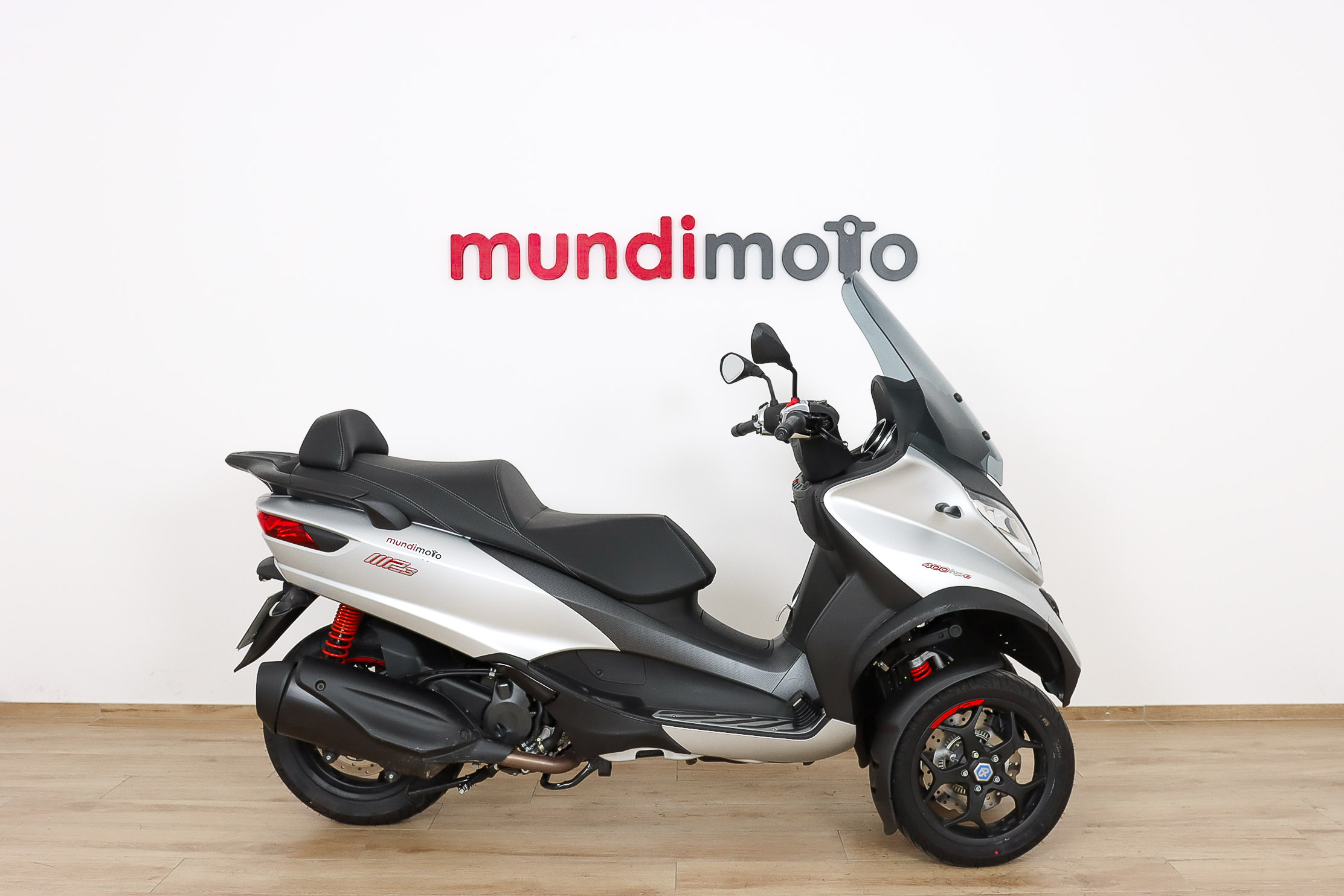 PIAGGIO MP3 350 ABS/ASR promoPIAGGIO0 PIAGGIO MP3 350 ABS/ASR promoPIAGGIO0