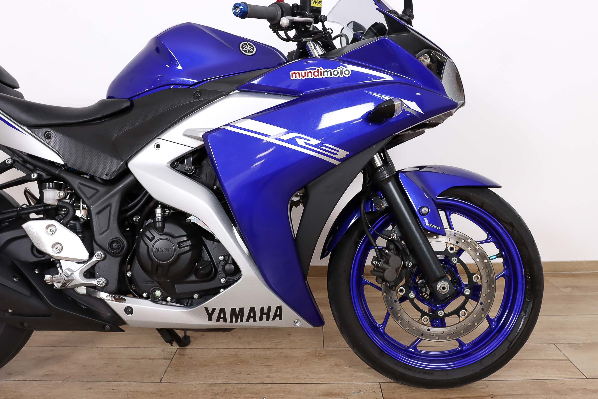 YAMAHA YZF-R3YAMAHA4 YAMAHA YZF-R3YAMAHA4
