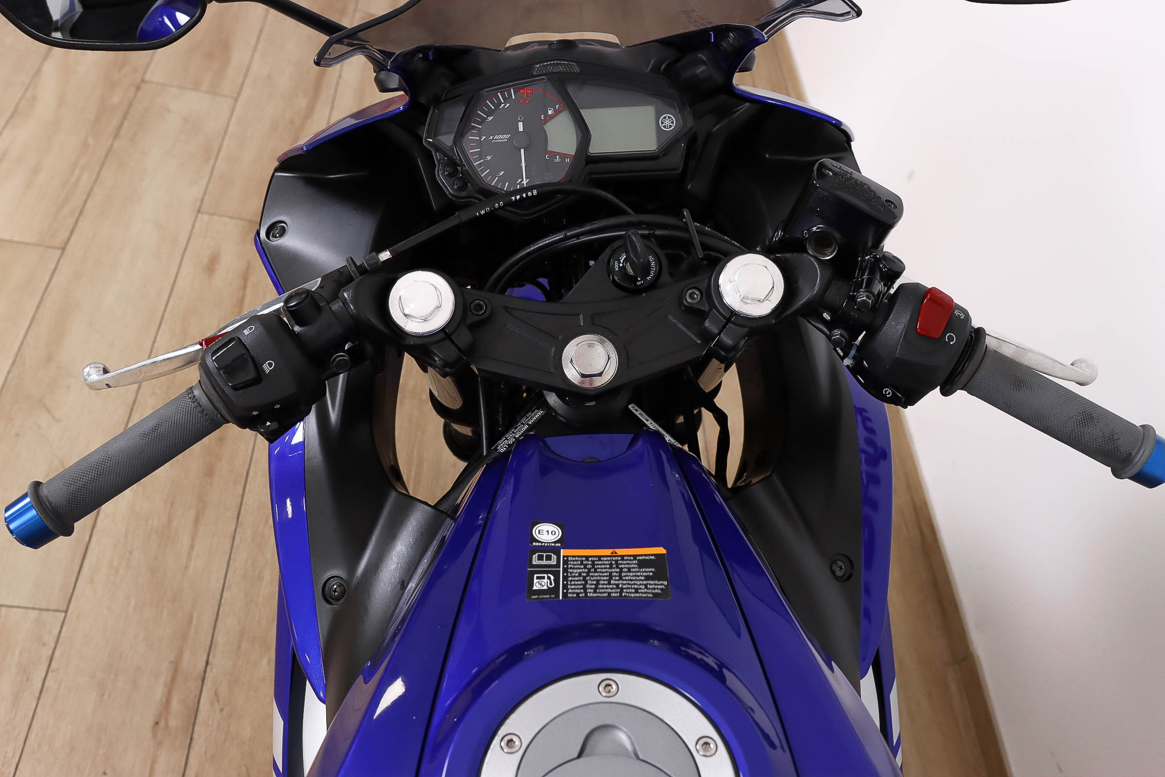 YAMAHA YZF-R3YAMAHA11 YAMAHA YZF-R3YAMAHA11