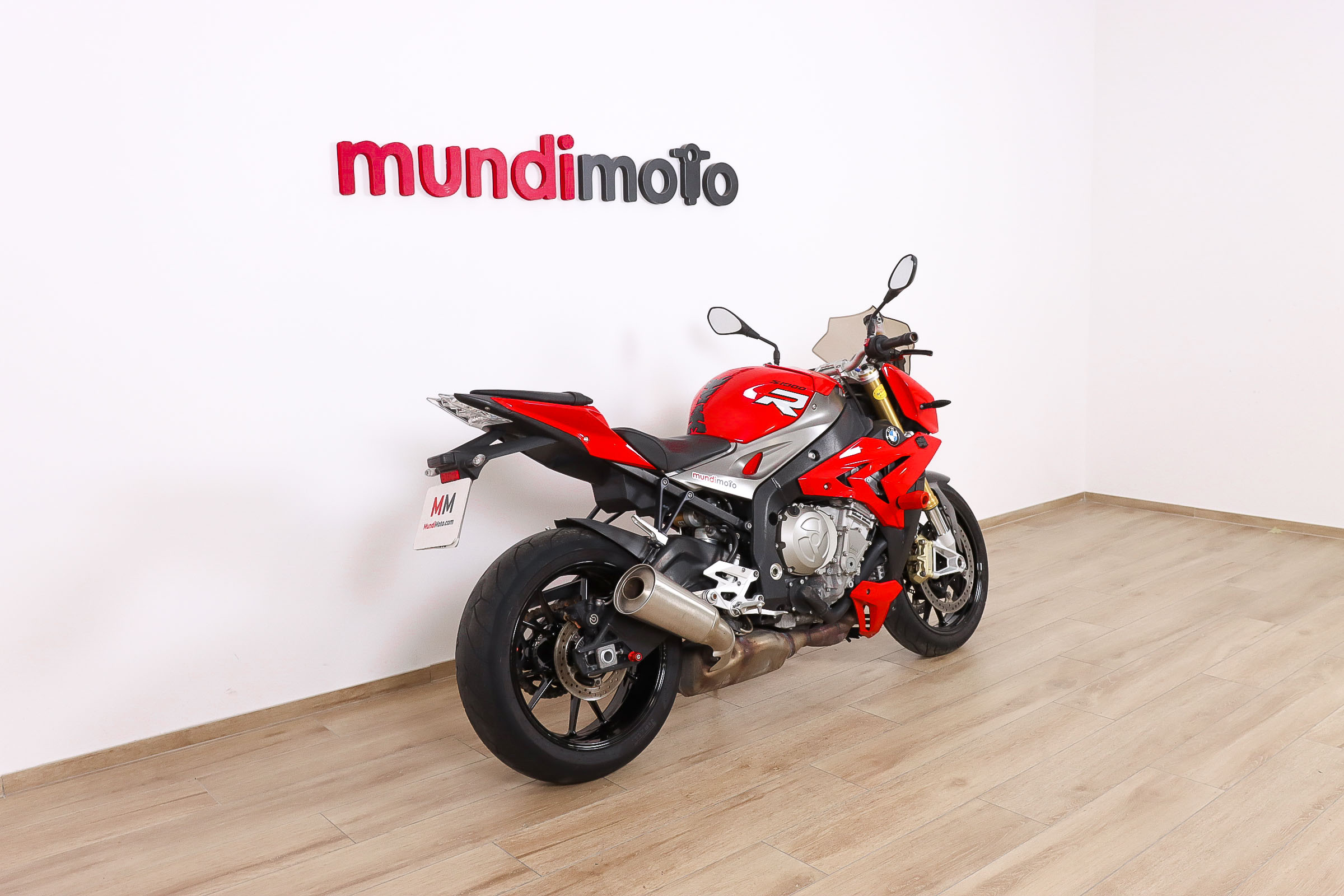 BMW S 1000 R promoBMW2 BMW S 1000 R promoBMW2