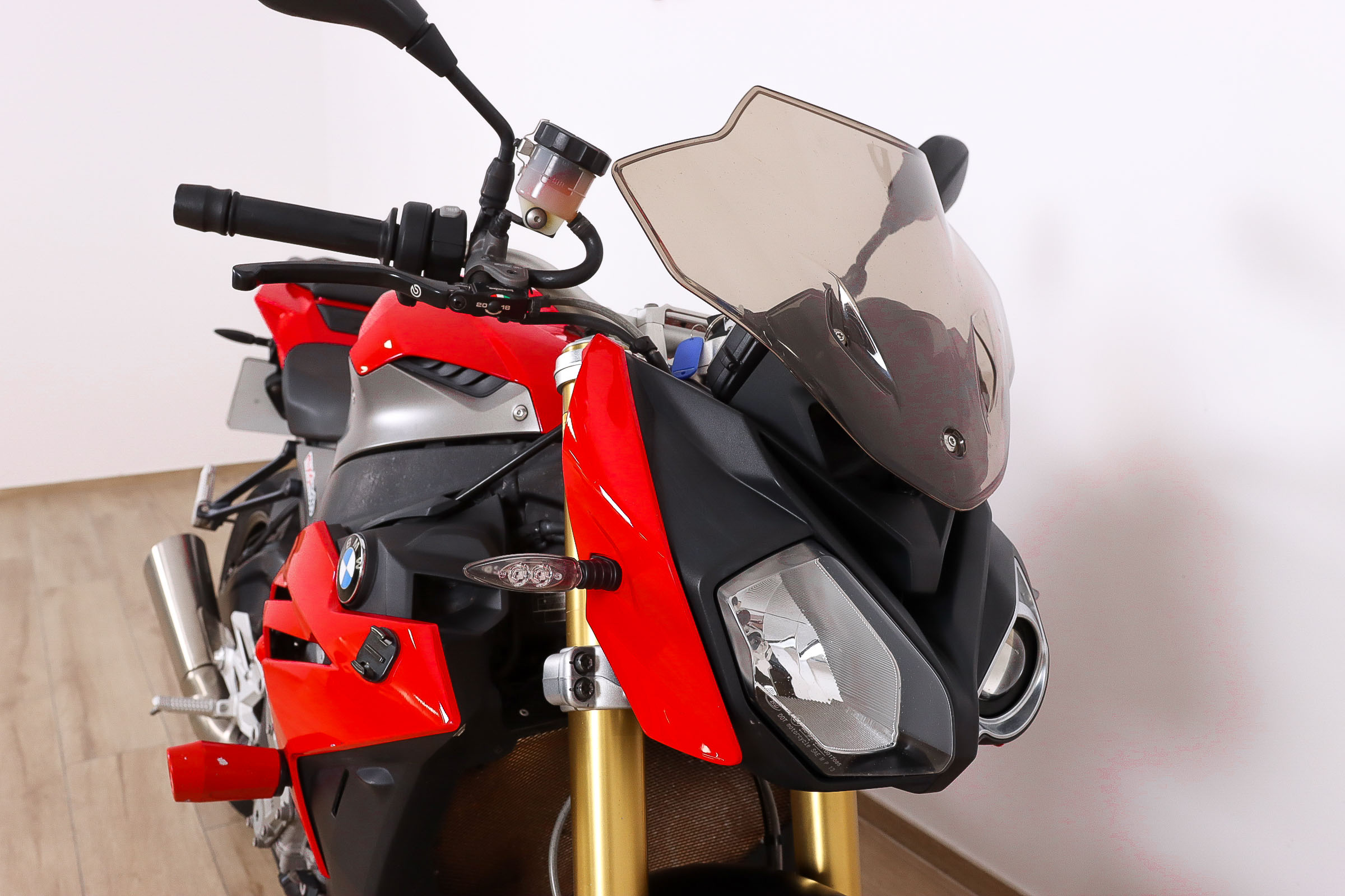 BMW S 1000 R promoBMW3 BMW S 1000 R promoBMW3