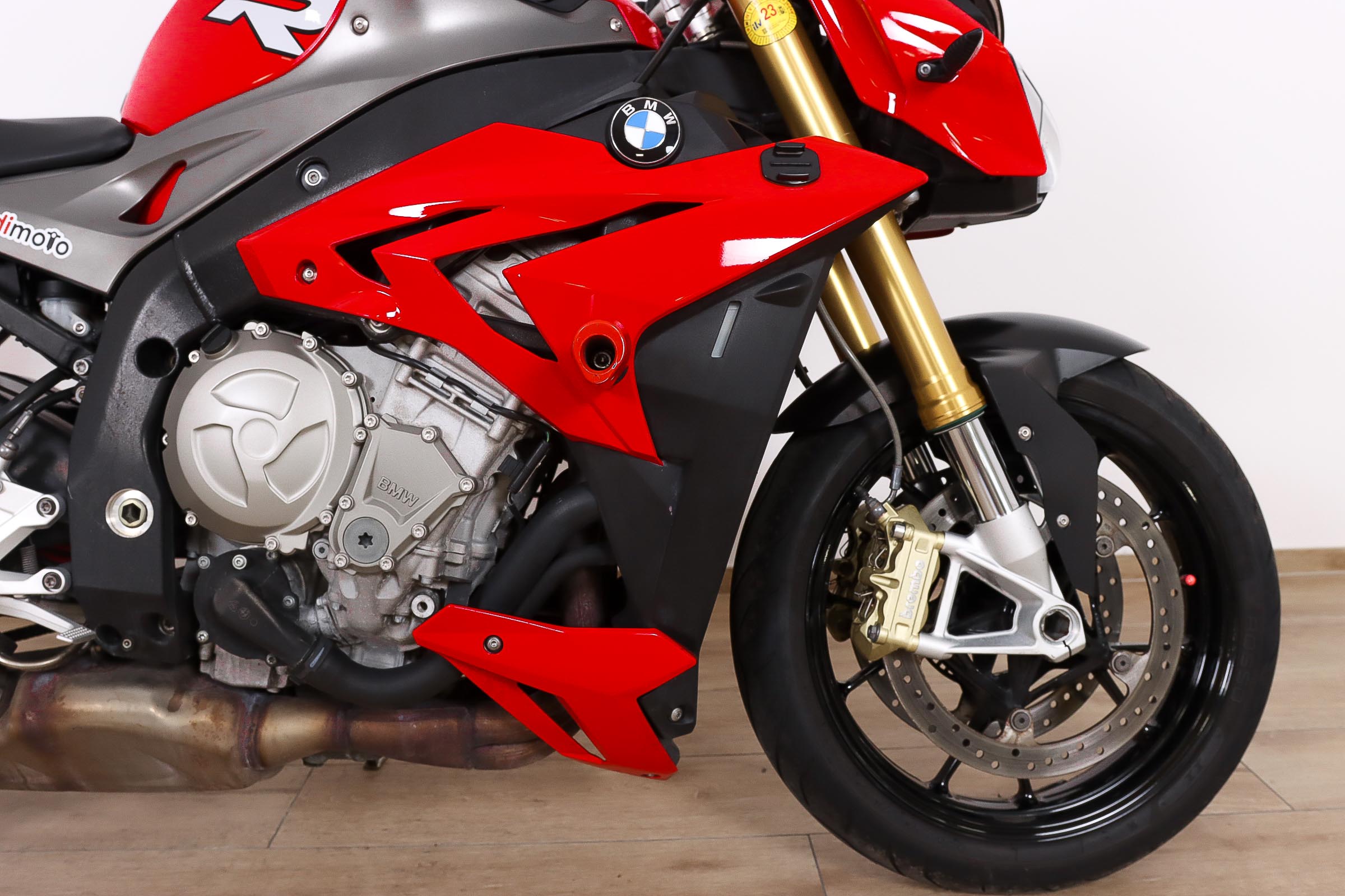BMW S 1000 R promoBMW4 BMW S 1000 R promoBMW4