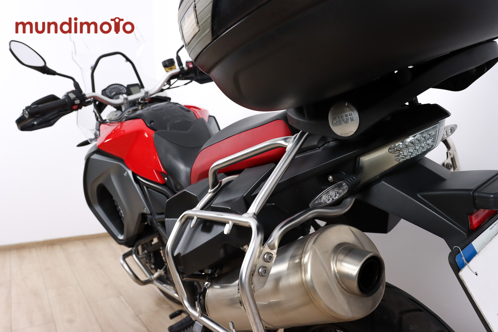 BMW F 800 GS Adventure promoBMW9 BMW F 800 GS Adventure promoBMW9