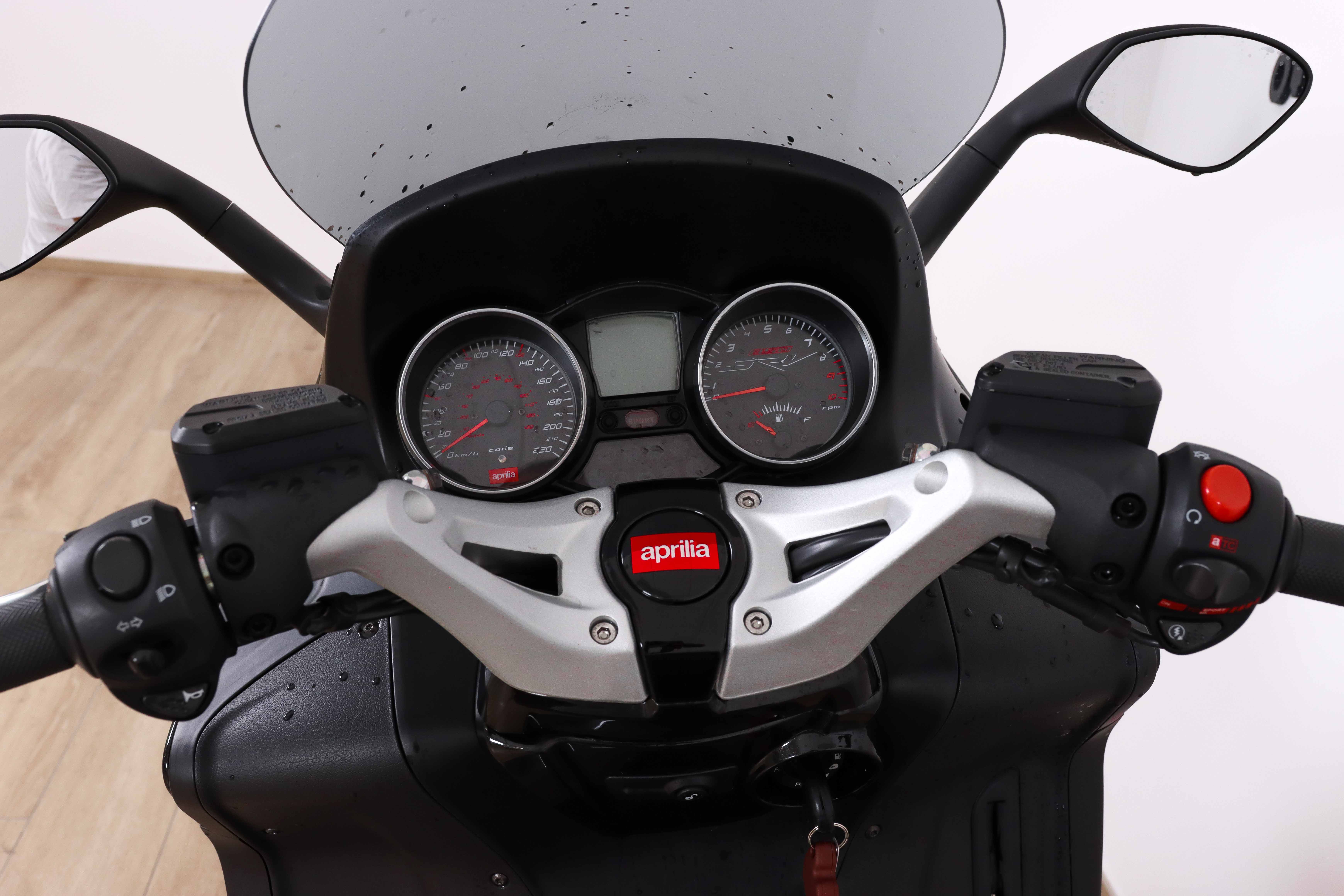 APRILIA SRV 850APRILIA9 APRILIA SRV 850APRILIA9