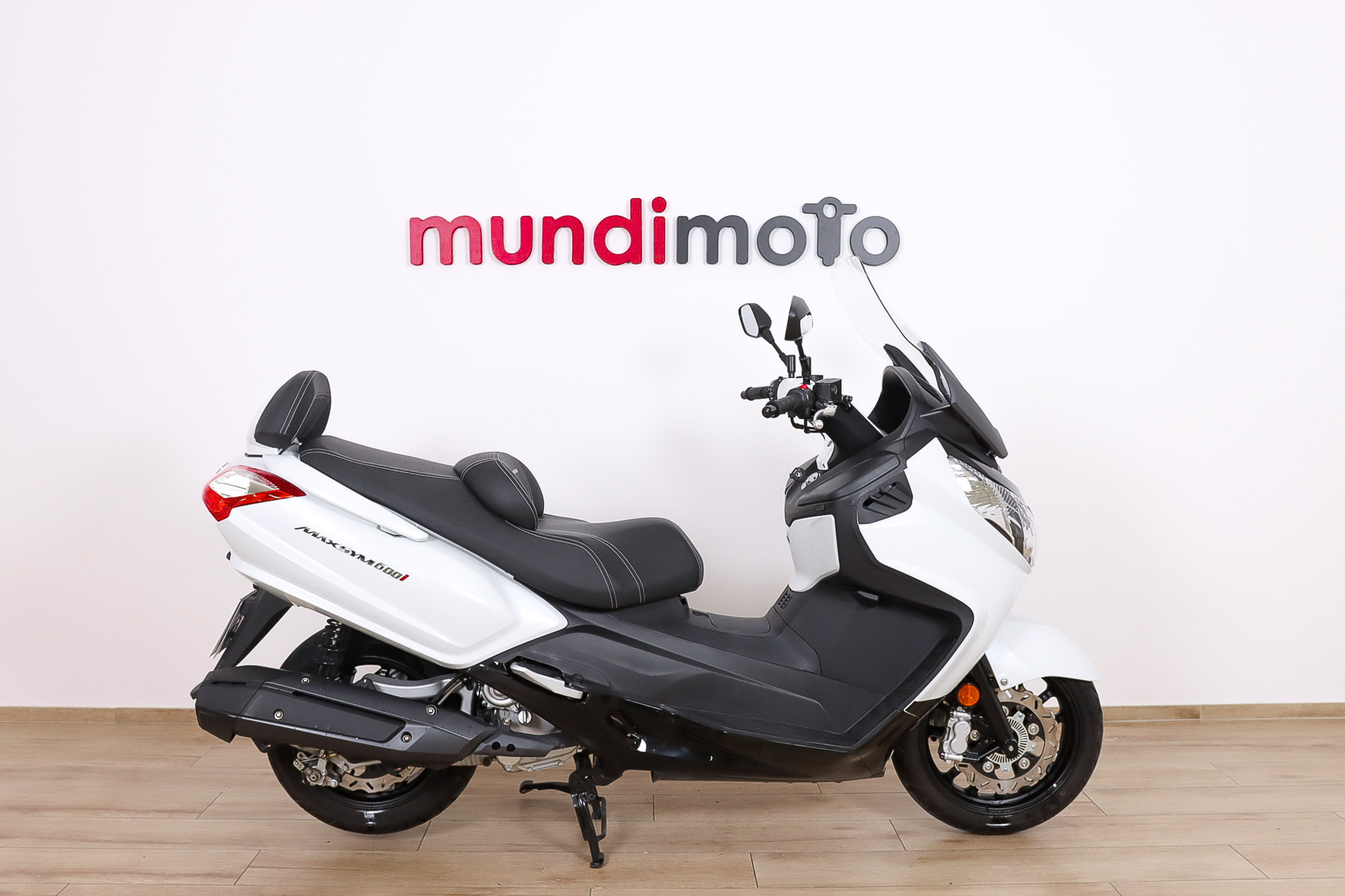 SYM Maxsym 600i ABSSYM1 SYM Maxsym 600i ABSSYM1