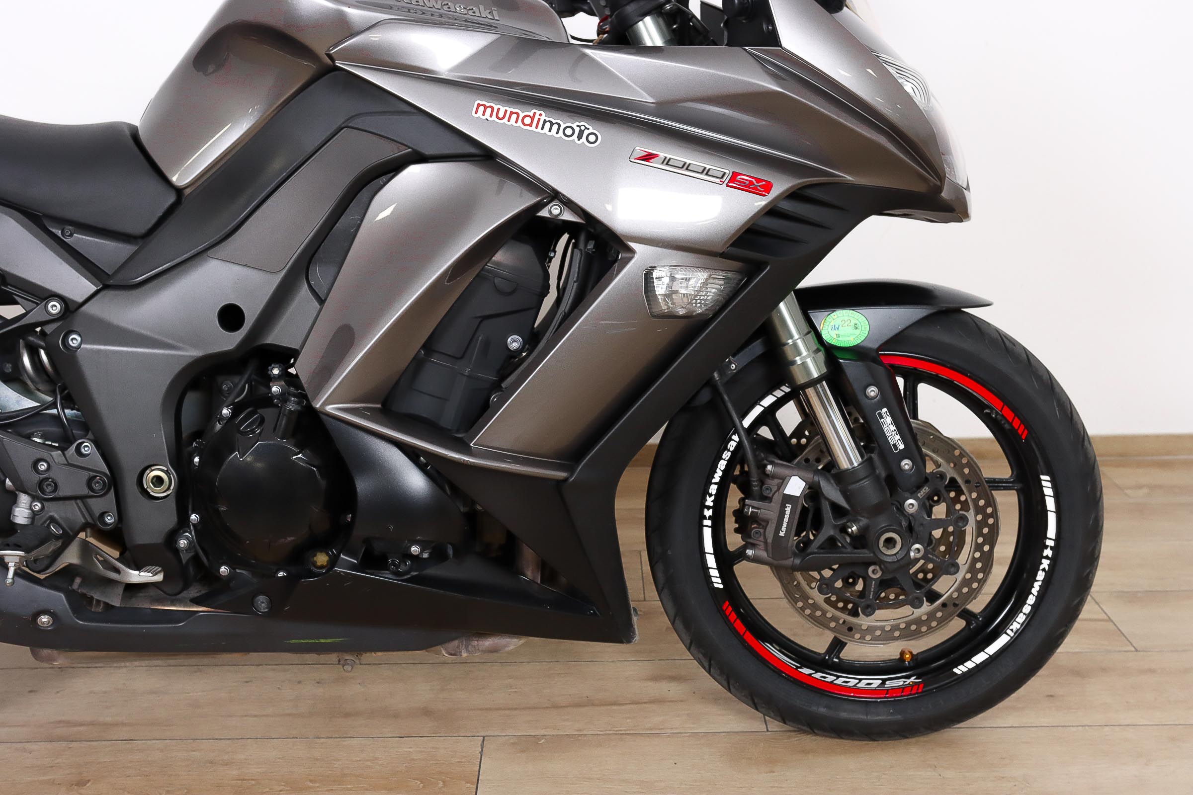 KAWASAKI Z 1000 SX promoKAWASAKI3 KAWASAKI Z 1000 SX promoKAWASAKI3