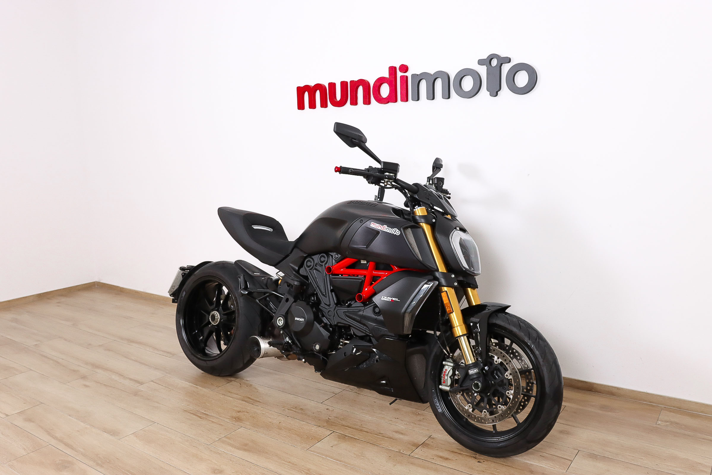 DUCATI Diavel SDUCATI1 DUCATI Diavel SDUCATI1