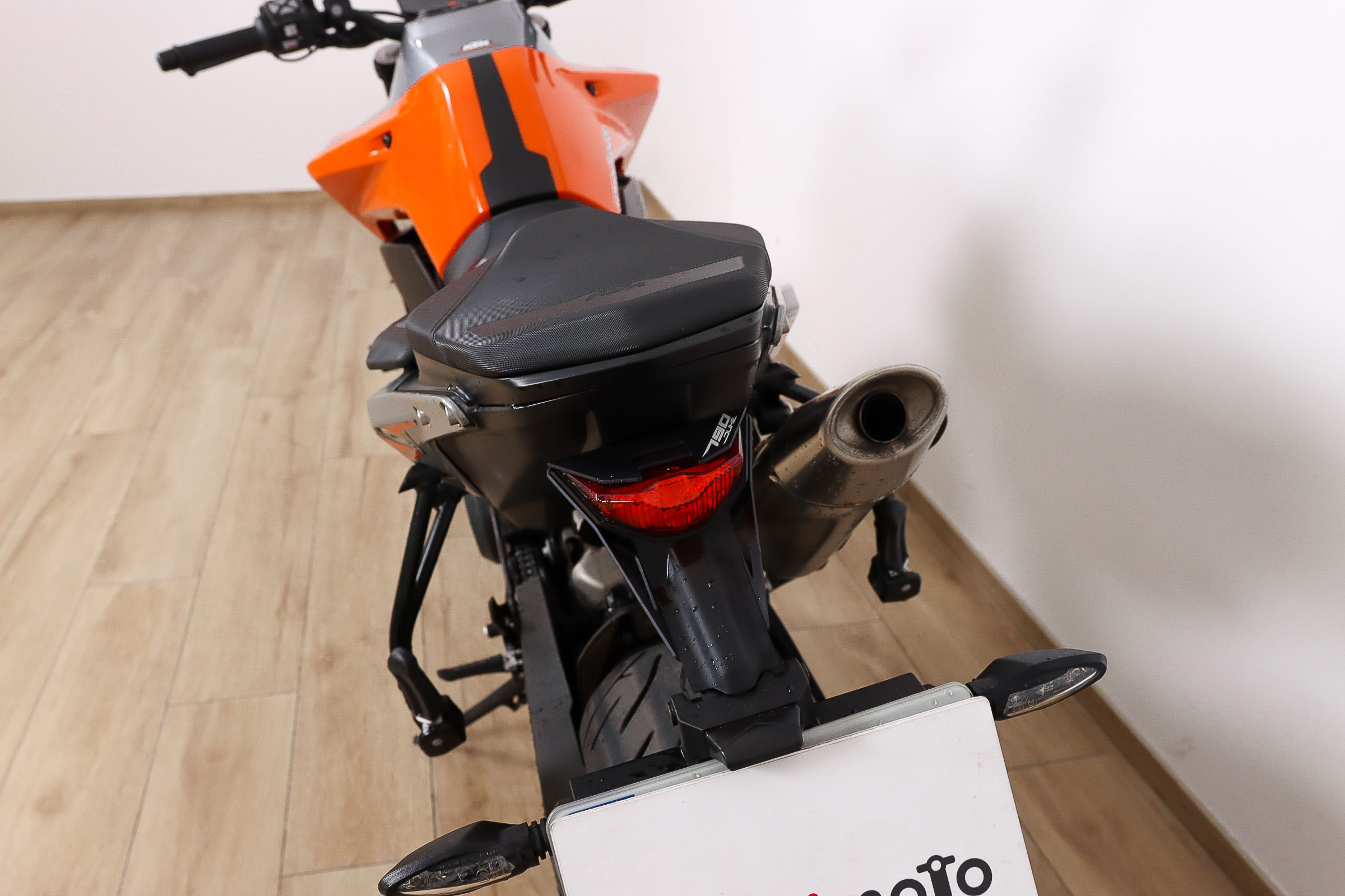 KTM 790 Duke LKTM8 KTM 790 Duke LKTM8
