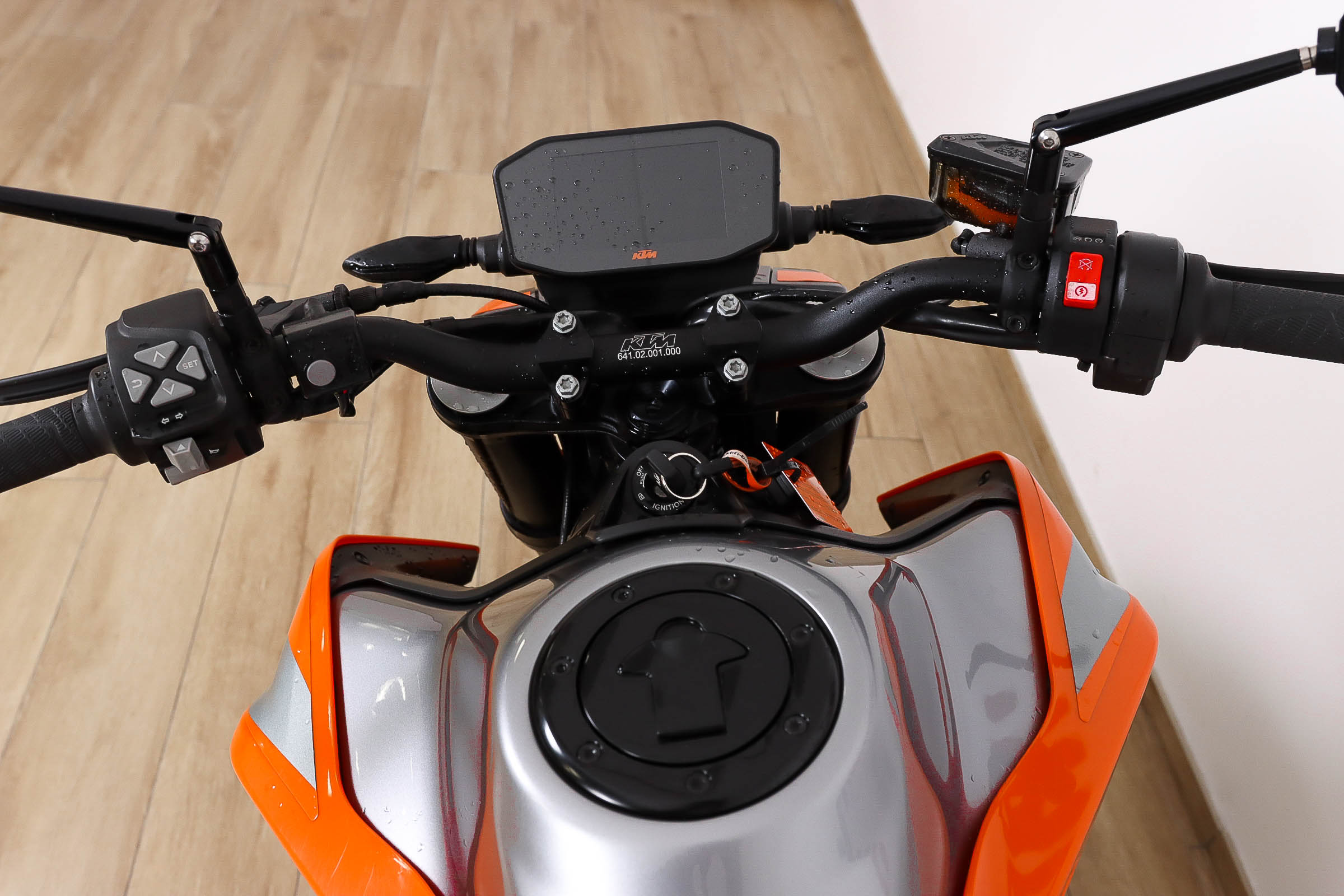 KTM 790 Duke LKTM9 KTM 790 Duke LKTM9