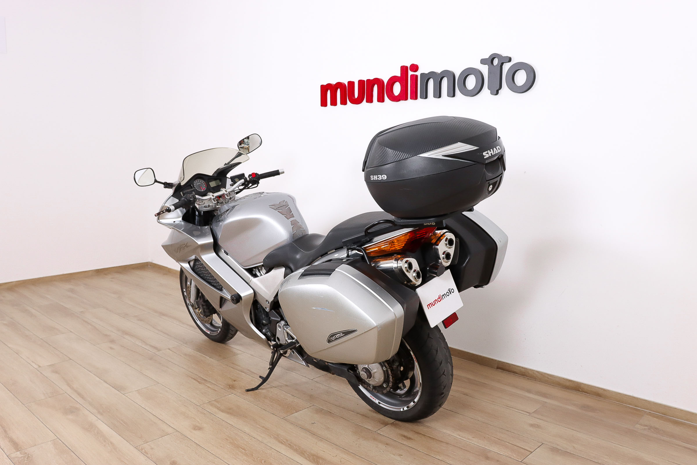 HONDA VFR 800 FIHONDA9 HONDA VFR 800 FIHONDA9