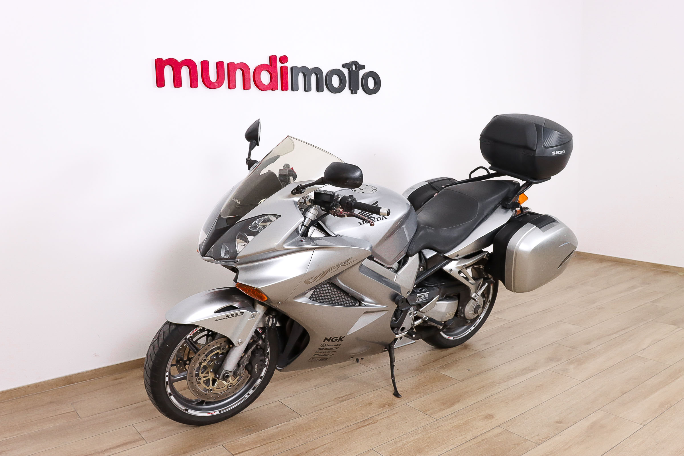 HONDA VFR 800 FIHONDA10 HONDA VFR 800 FIHONDA10