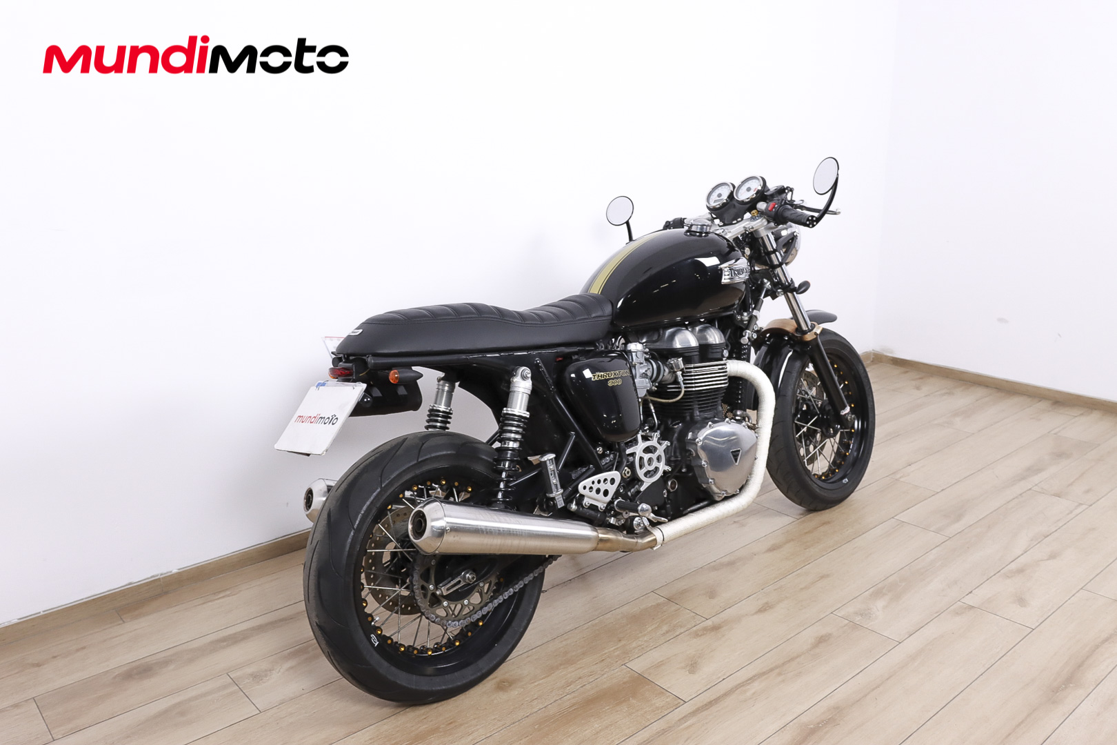 TRIUMPH Thruxton EFITRIUMPH2 TRIUMPH Thruxton EFITRIUMPH2