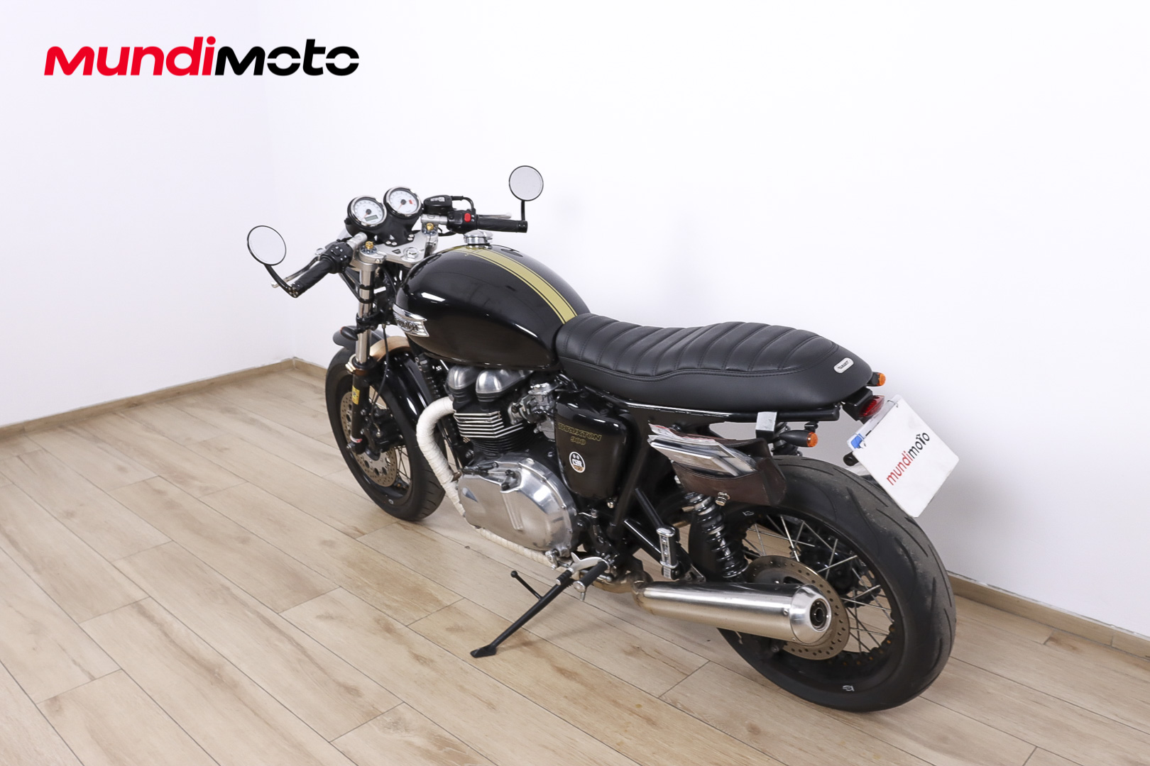 TRIUMPH Thruxton EFITRIUMPH6 TRIUMPH Thruxton EFITRIUMPH6