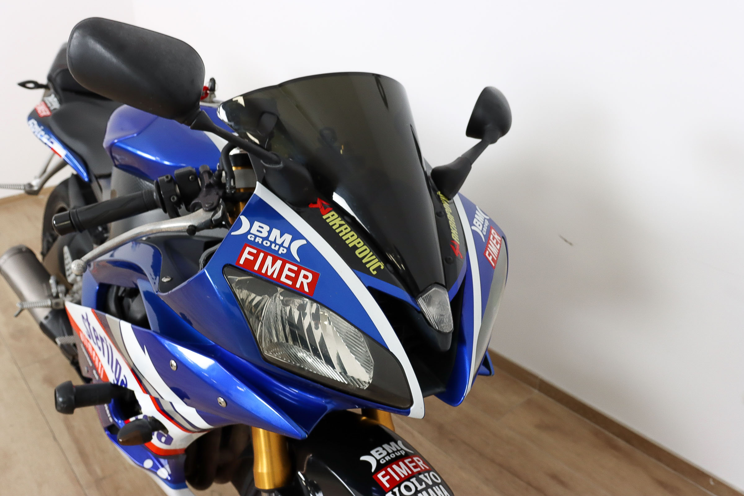 YAMAHA YZF R6YAMAHA4 YAMAHA YZF R6YAMAHA4