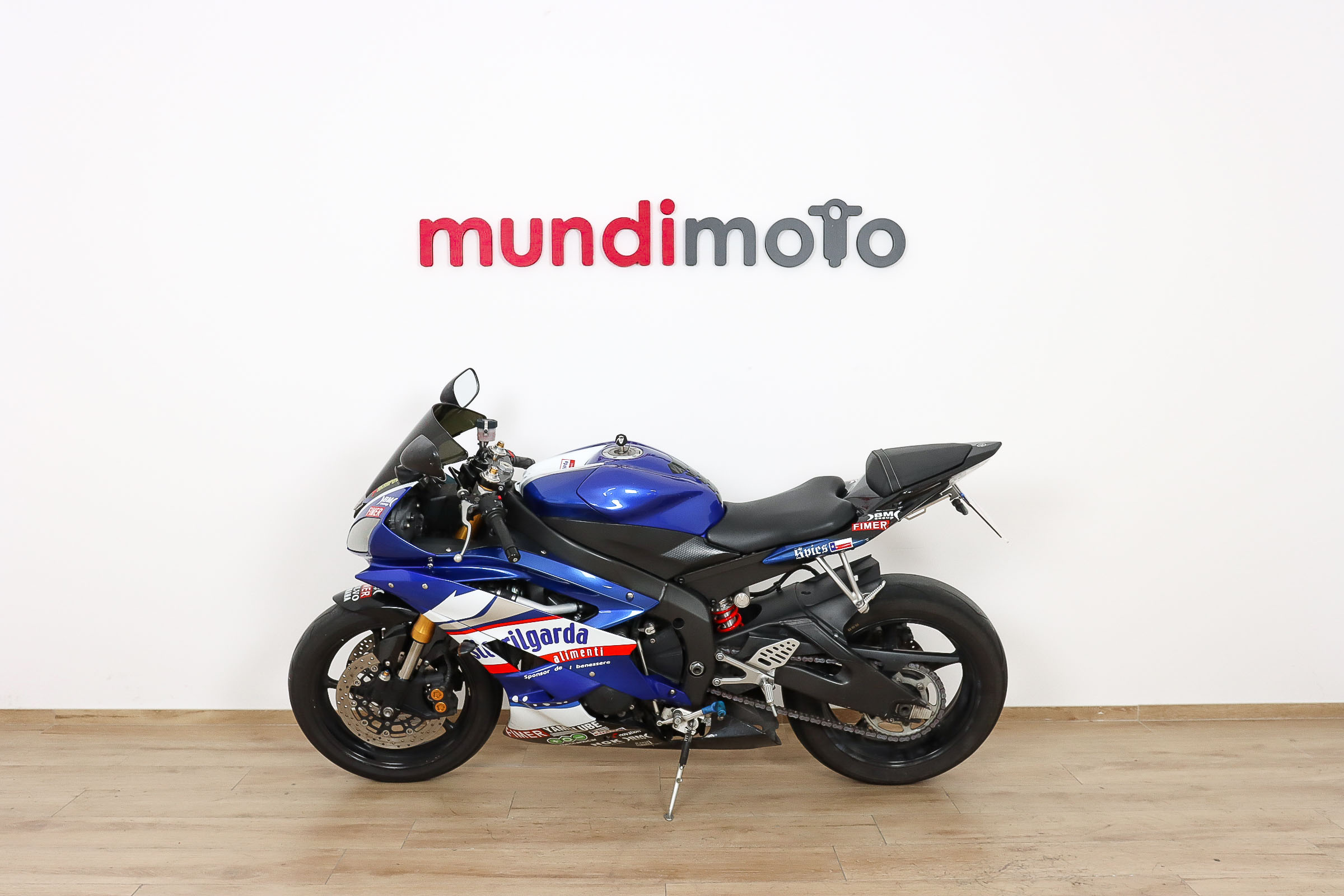 YAMAHA YZF R6YAMAHA8 YAMAHA YZF R6YAMAHA8
