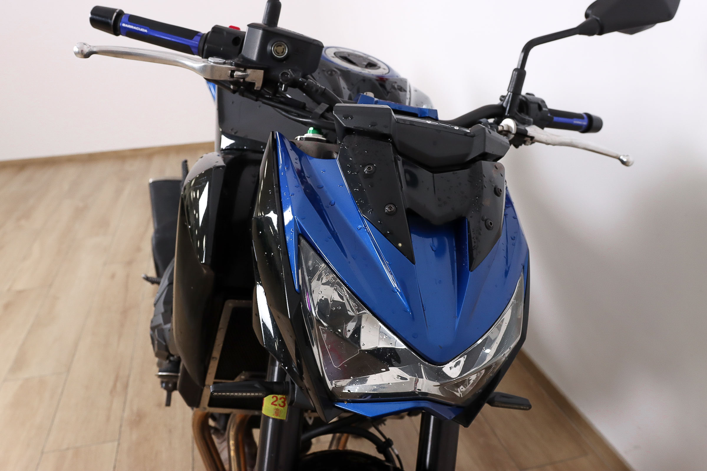 KAWASAKI Z 800 promoKAWASAKI4 KAWASAKI Z 800 promoKAWASAKI4