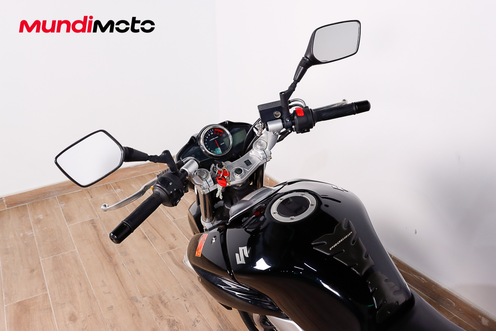 SUZUKI Inazuma 250SUZUKI9 SUZUKI Inazuma 250SUZUKI9