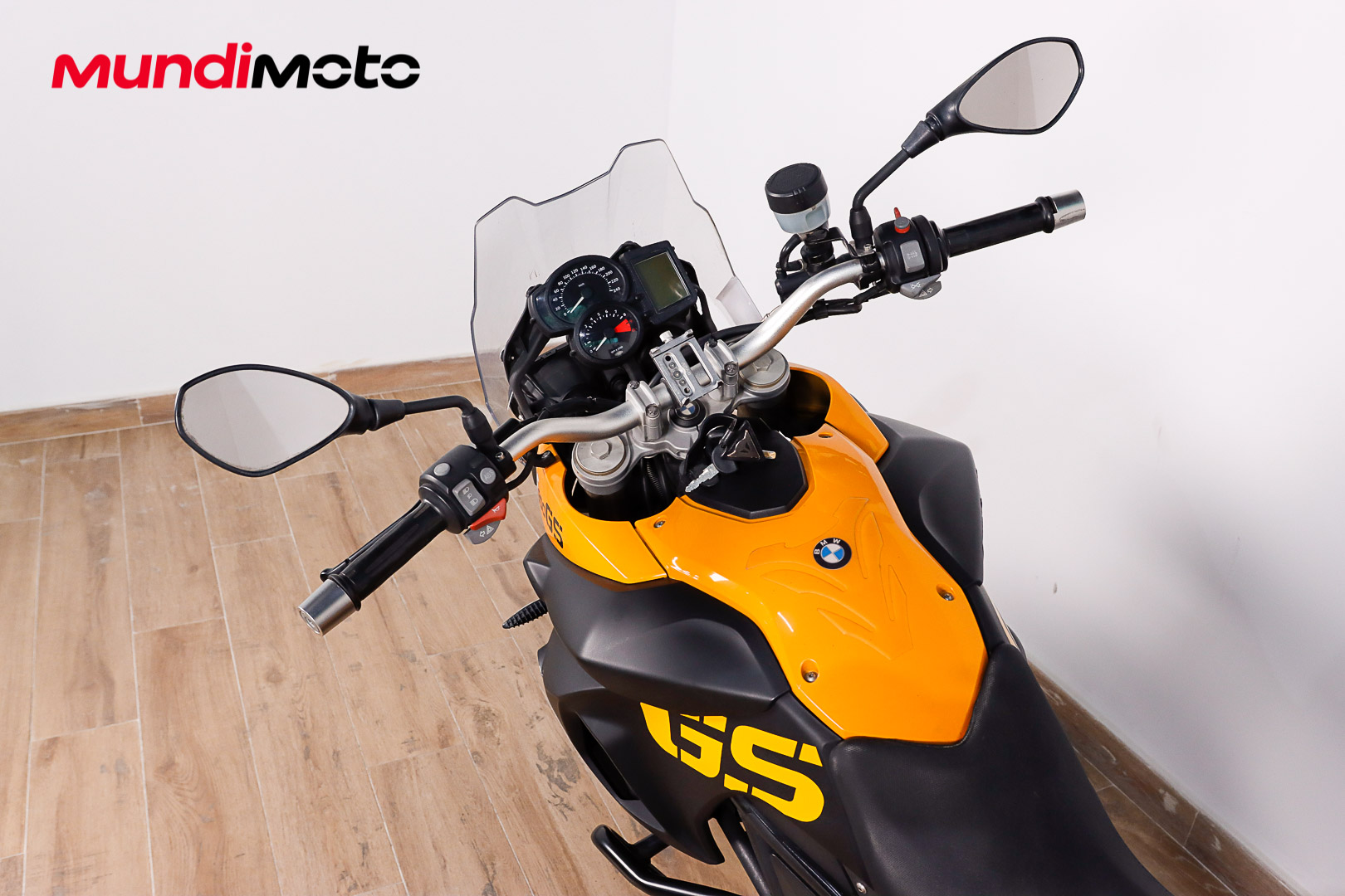 BMW F 800 GSBMW10 BMW F 800 GSBMW10