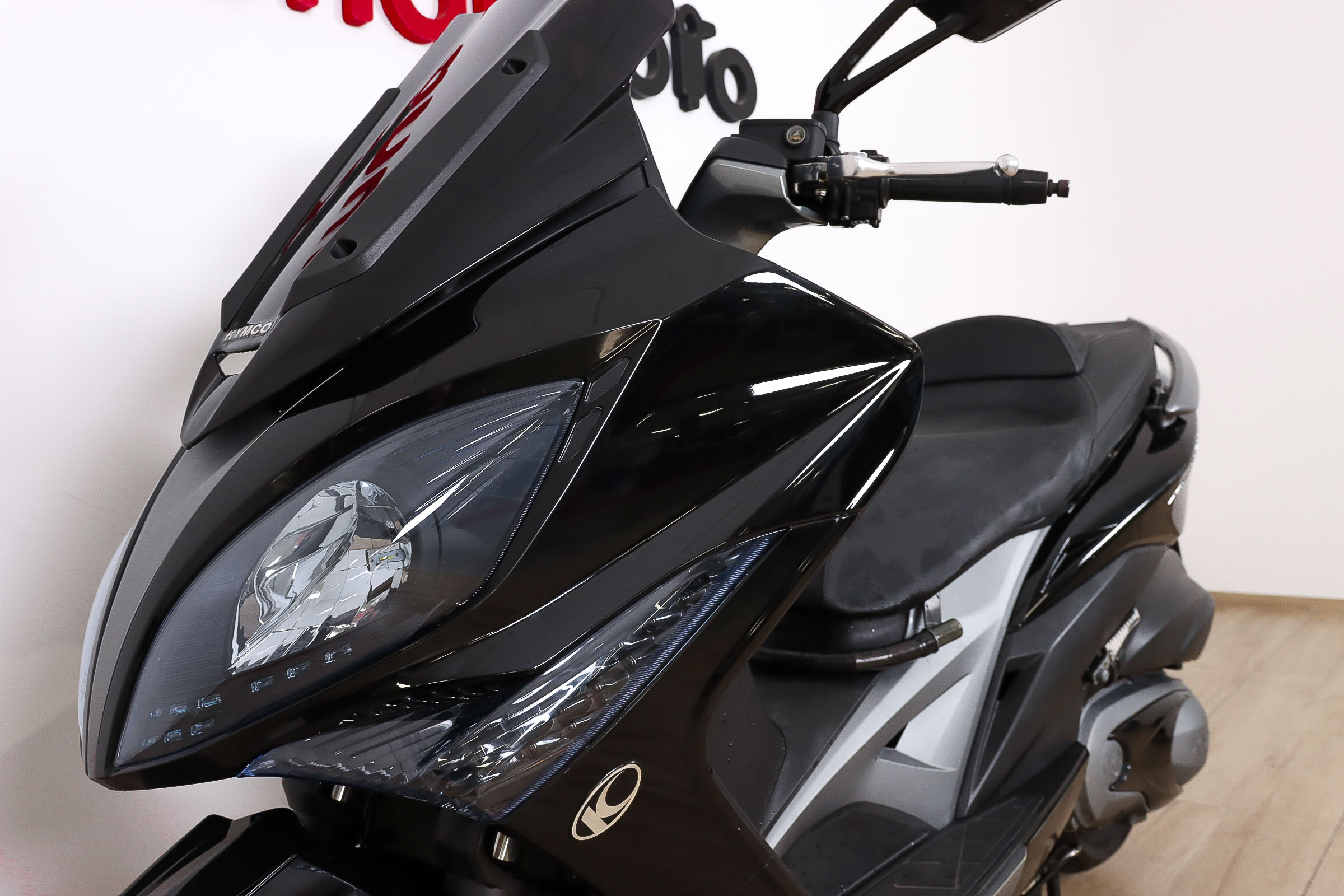 KYMCO Xciting 400iKYMCO11 KYMCO Xciting 400iKYMCO11