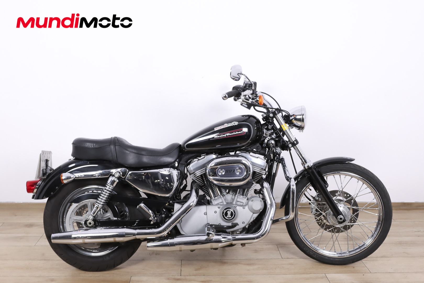 HARLEY DAVIDSON Sportster 883 CustomHARLEY DAVIDSON0 HARLEY DAVIDSON Sportster 883 CustomHARLEY DAVIDSON0
