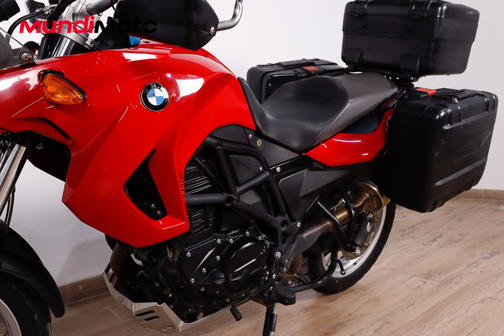 BMW F 650 GSBMW8 BMW F 650 GSBMW8