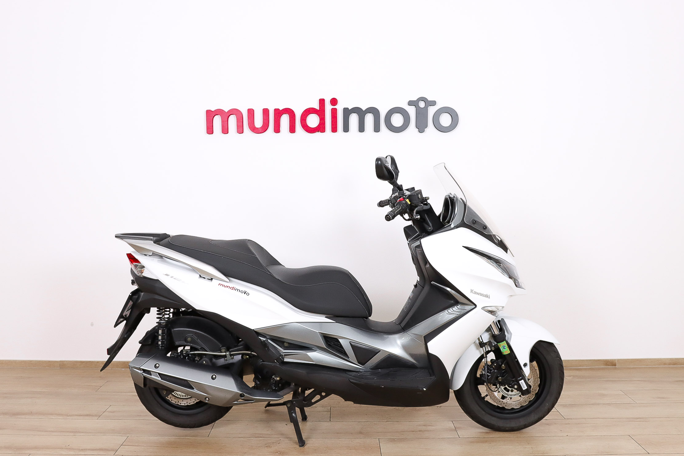 KAWASAKI J 125KAWASAKI0 KAWASAKI J 125KAWASAKI0