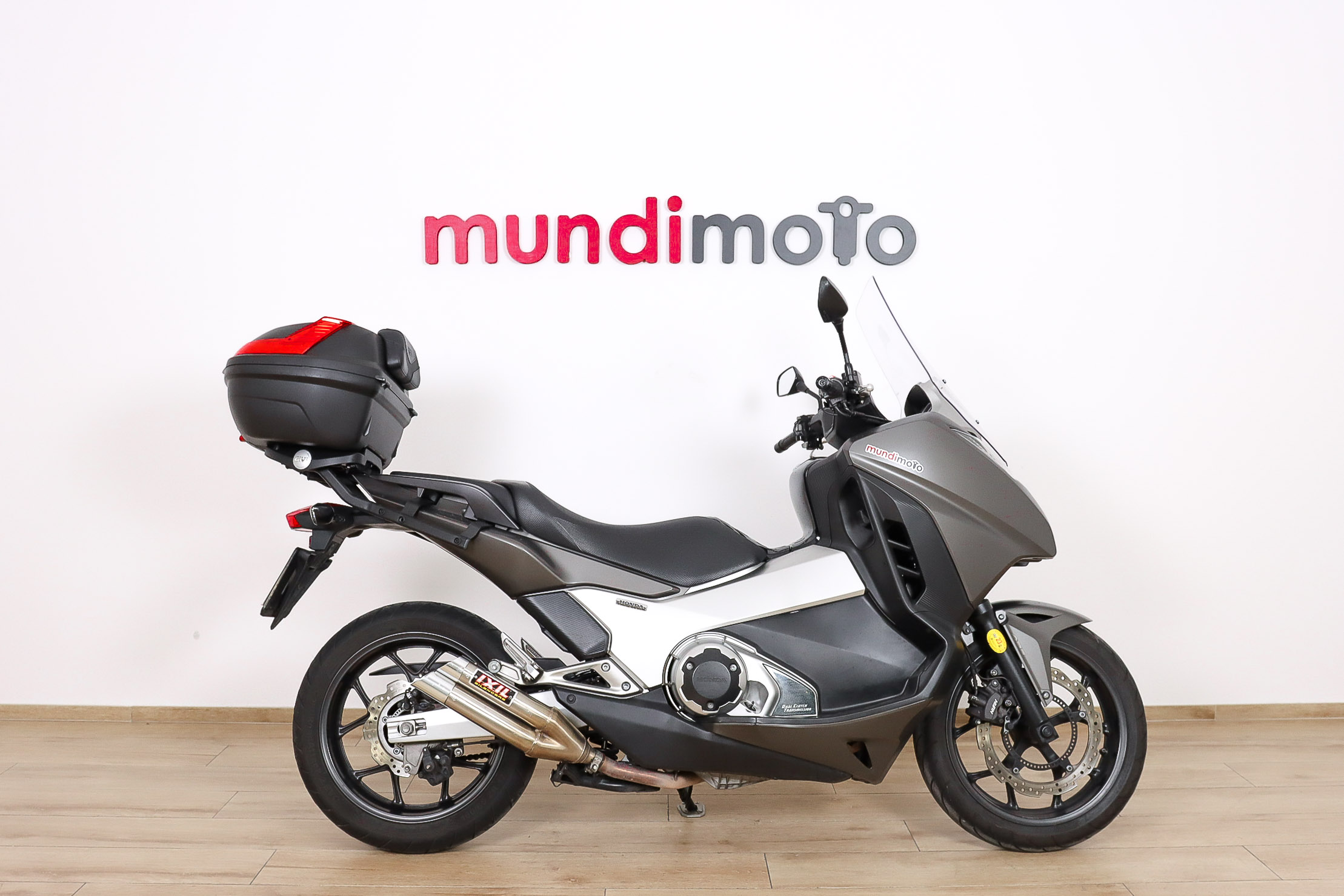 HONDA IntegraHONDA0 HONDA IntegraHONDA0