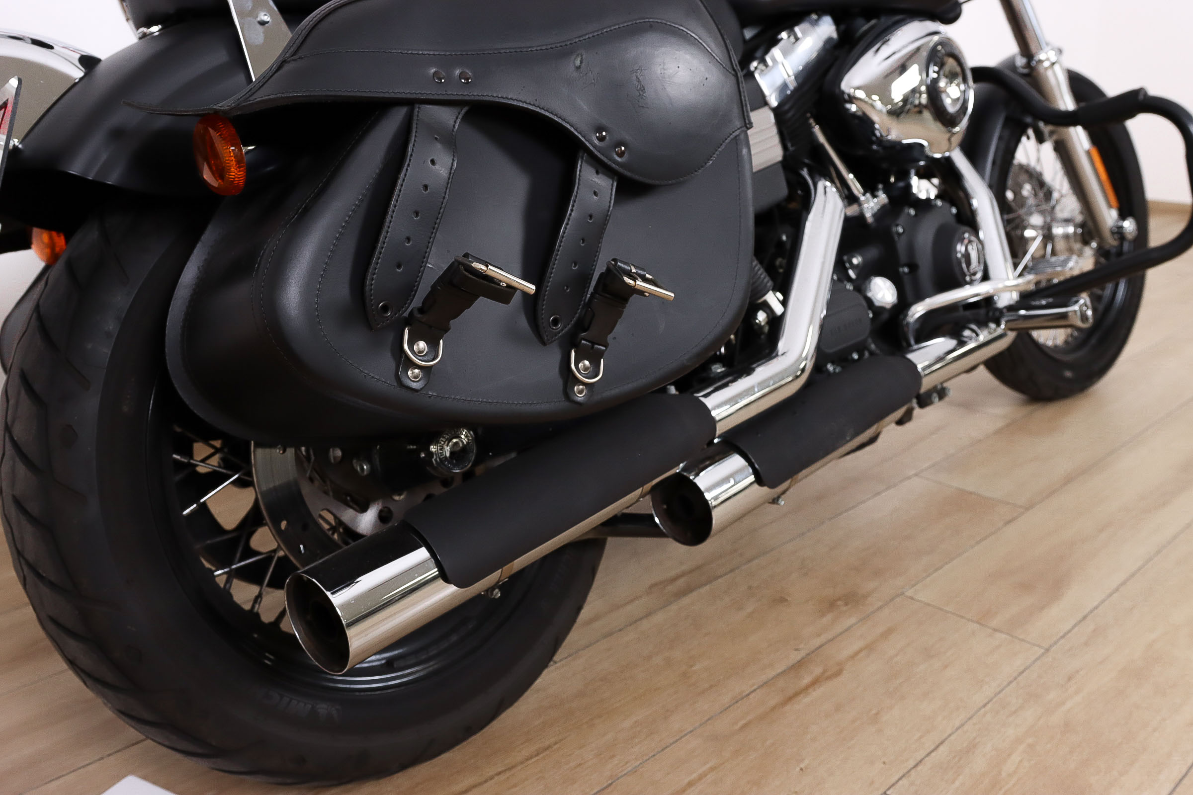 HARLEY DAVIDSON Dyna Street BobHARLEY DAVIDSON9 HARLEY DAVIDSON Dyna Street BobHARLEY DAVIDSON9