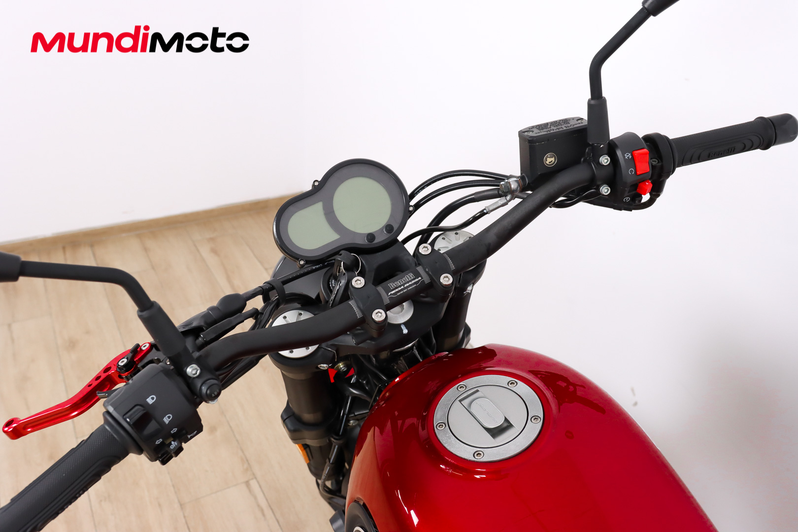 BENELLI Leoncino 500BENELLI10 BENELLI Leoncino 500BENELLI10