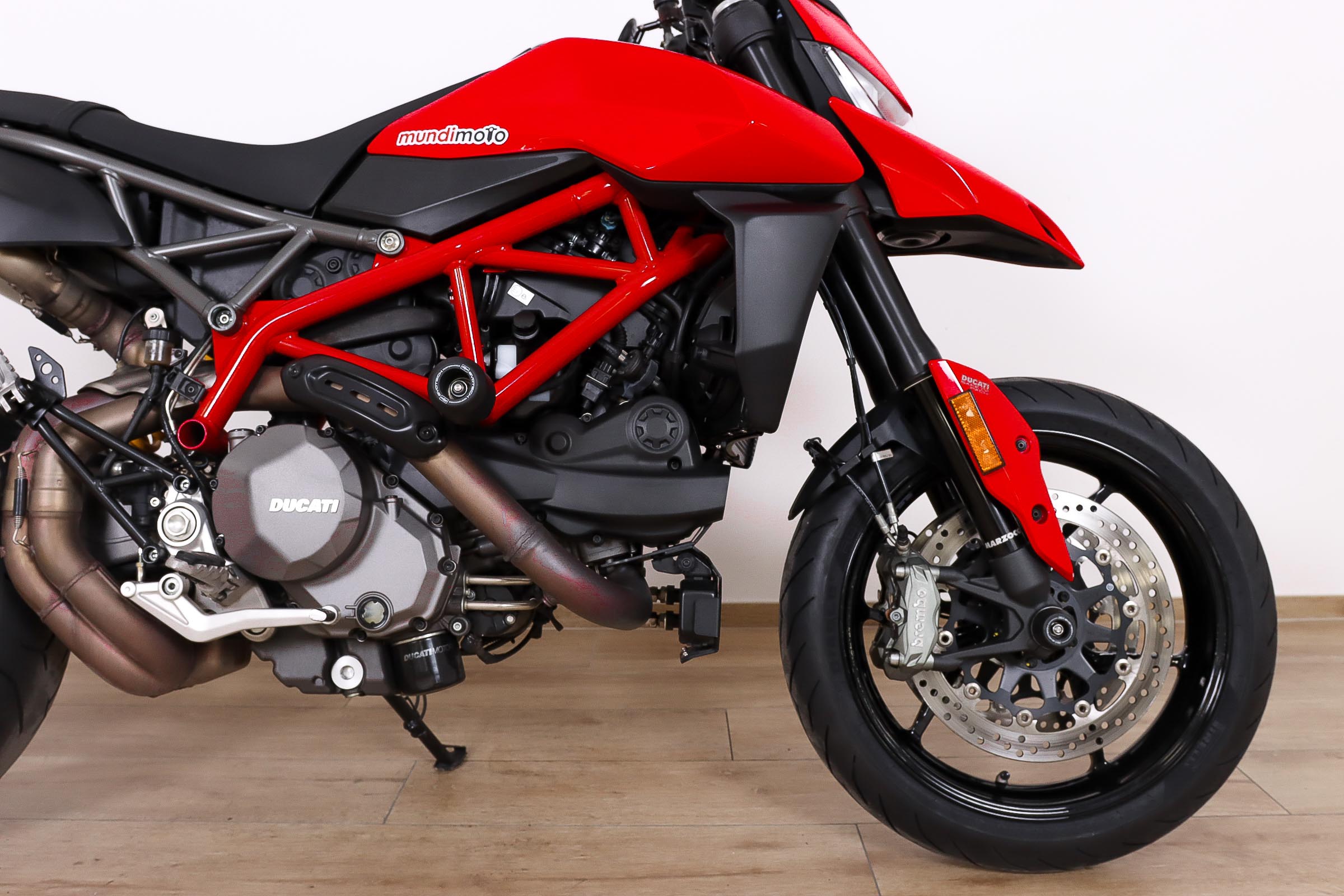DUCATI HYPERMOTARD 950 promoDUCATI5 DUCATI HYPERMOTARD 950 promoDUCATI5