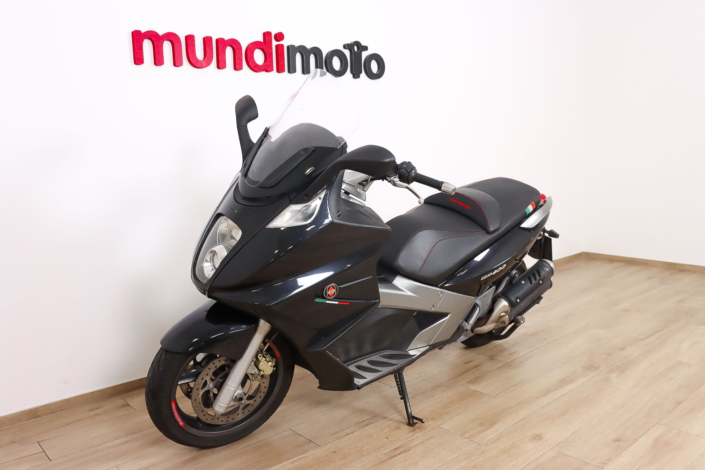 GILERA GP 800GILERA7 GILERA GP 800GILERA7
