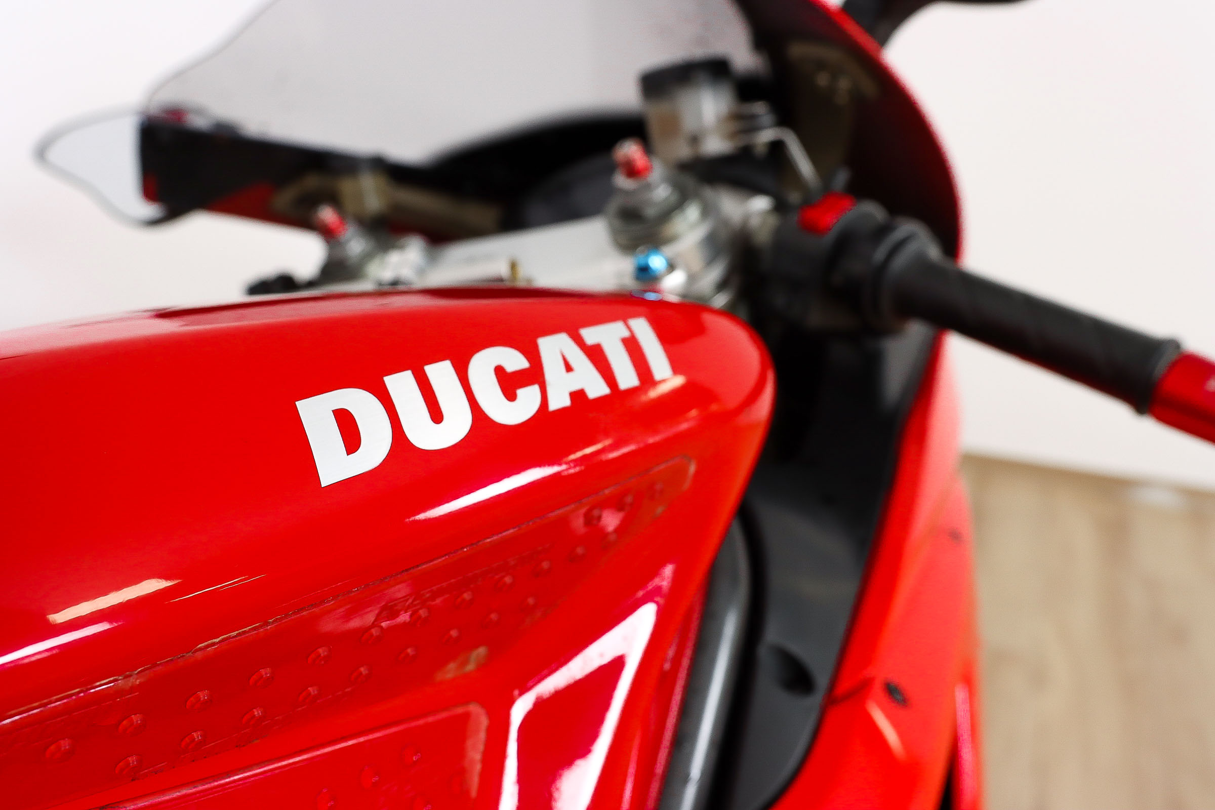 DUCATI 1198 SDUCATI6 DUCATI 1198 SDUCATI6