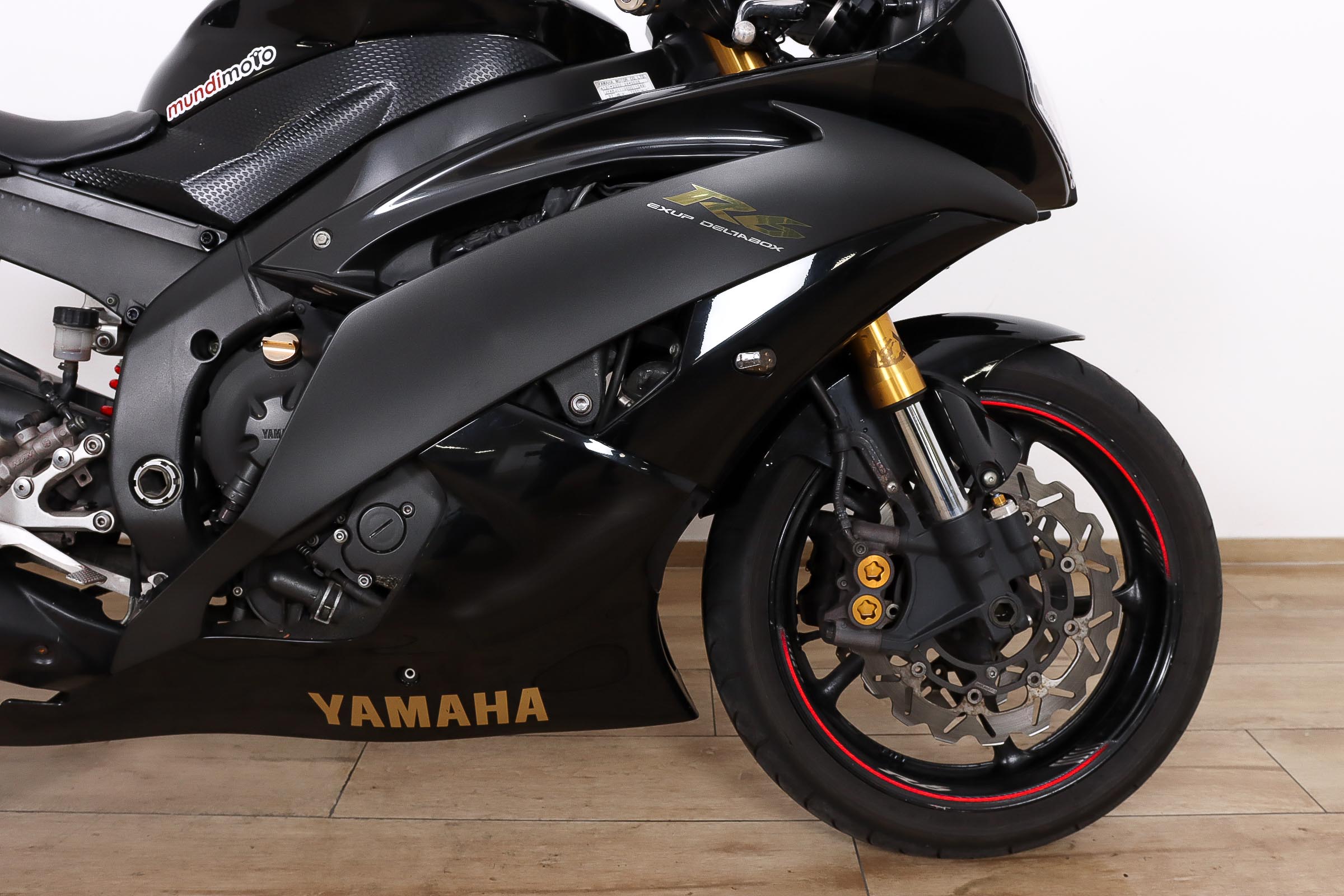 YAMAHA YZF R6YAMAHA4 YAMAHA YZF R6YAMAHA4