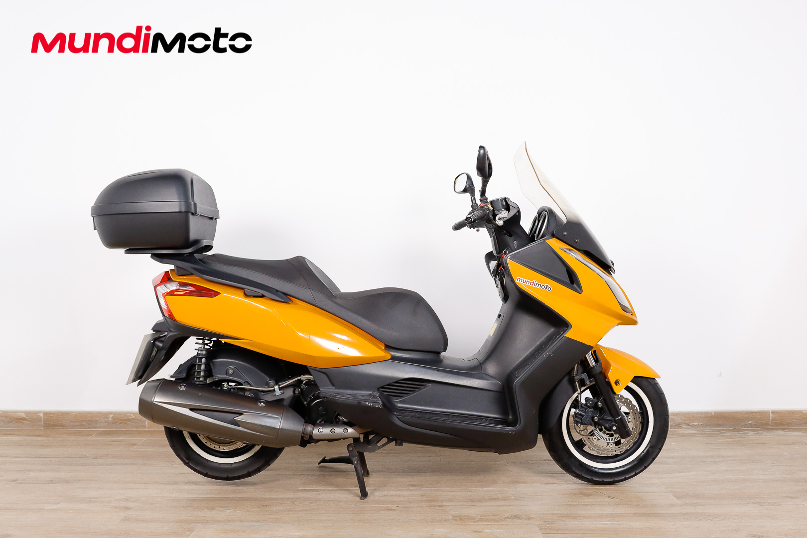 KYMCO Super Dink 300iKYMCO0 KYMCO Super Dink 300iKYMCO0