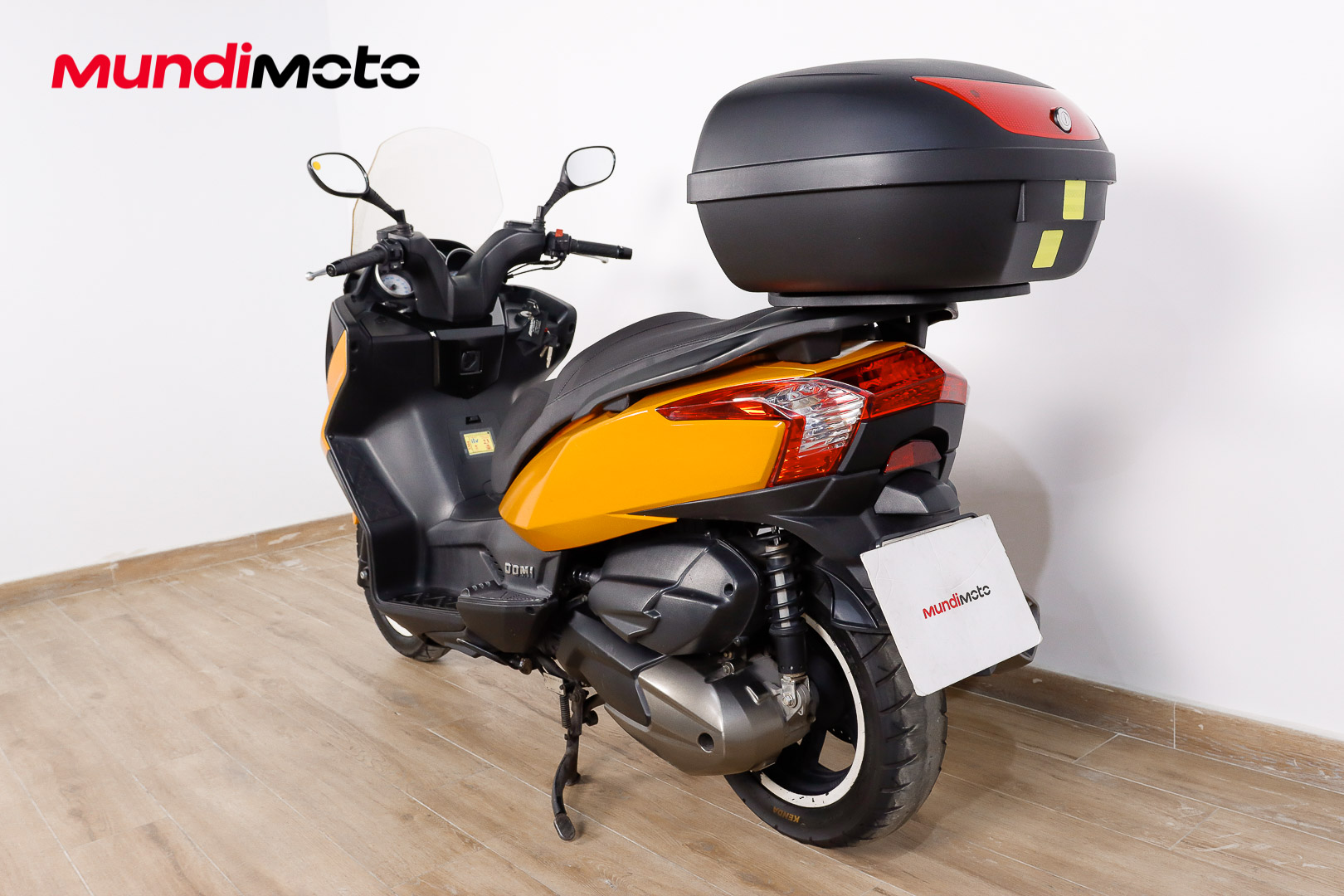 KYMCO Super Dink 300iKYMCO6 KYMCO Super Dink 300iKYMCO6