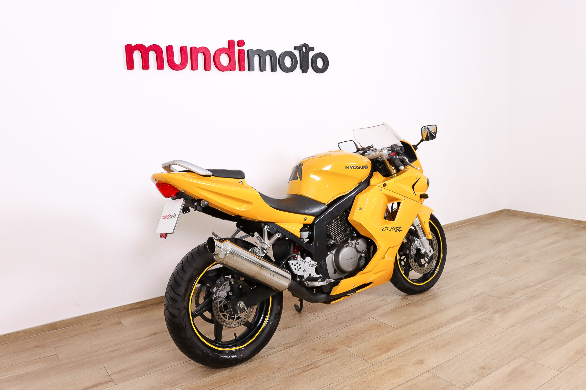 HYOSUNG GT 250RHYOSUNG2 HYOSUNG GT 250RHYOSUNG2