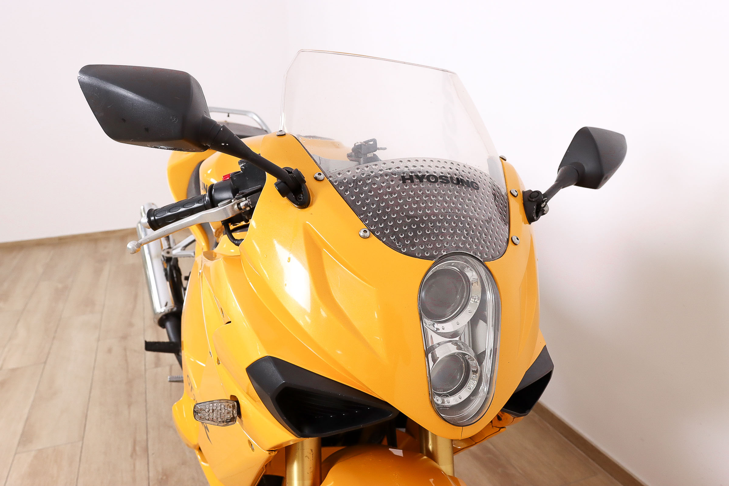 HYOSUNG GT 250RHYOSUNG3 HYOSUNG GT 250RHYOSUNG3