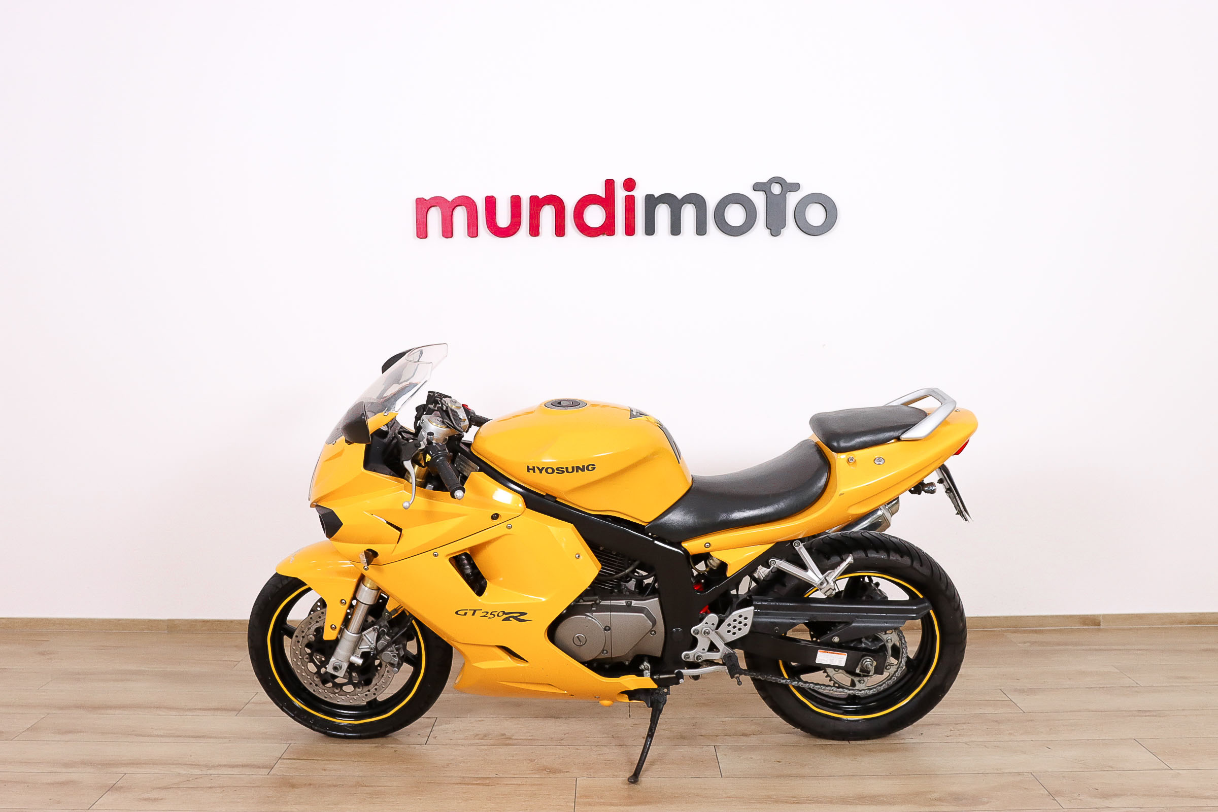 HYOSUNG GT 250RHYOSUNG7 HYOSUNG GT 250RHYOSUNG7