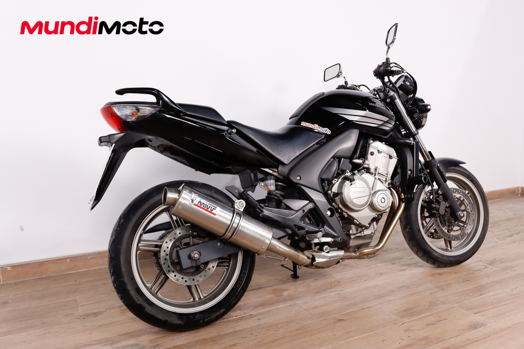 HONDA CBF 600NHONDA2 HONDA CBF 600NHONDA2
