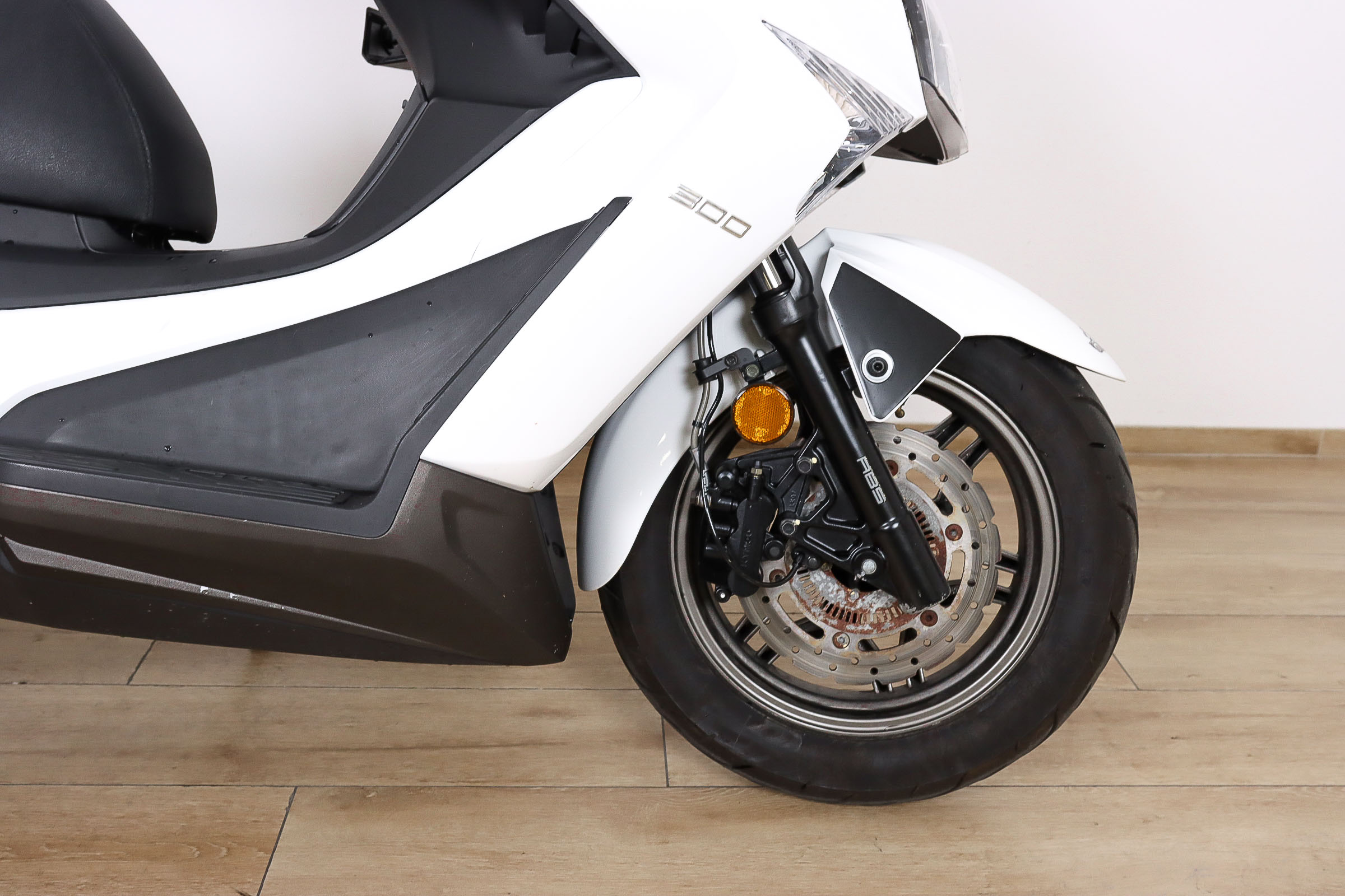 KYMCO Grand Dink 300KYMCO3 KYMCO Grand Dink 300KYMCO3