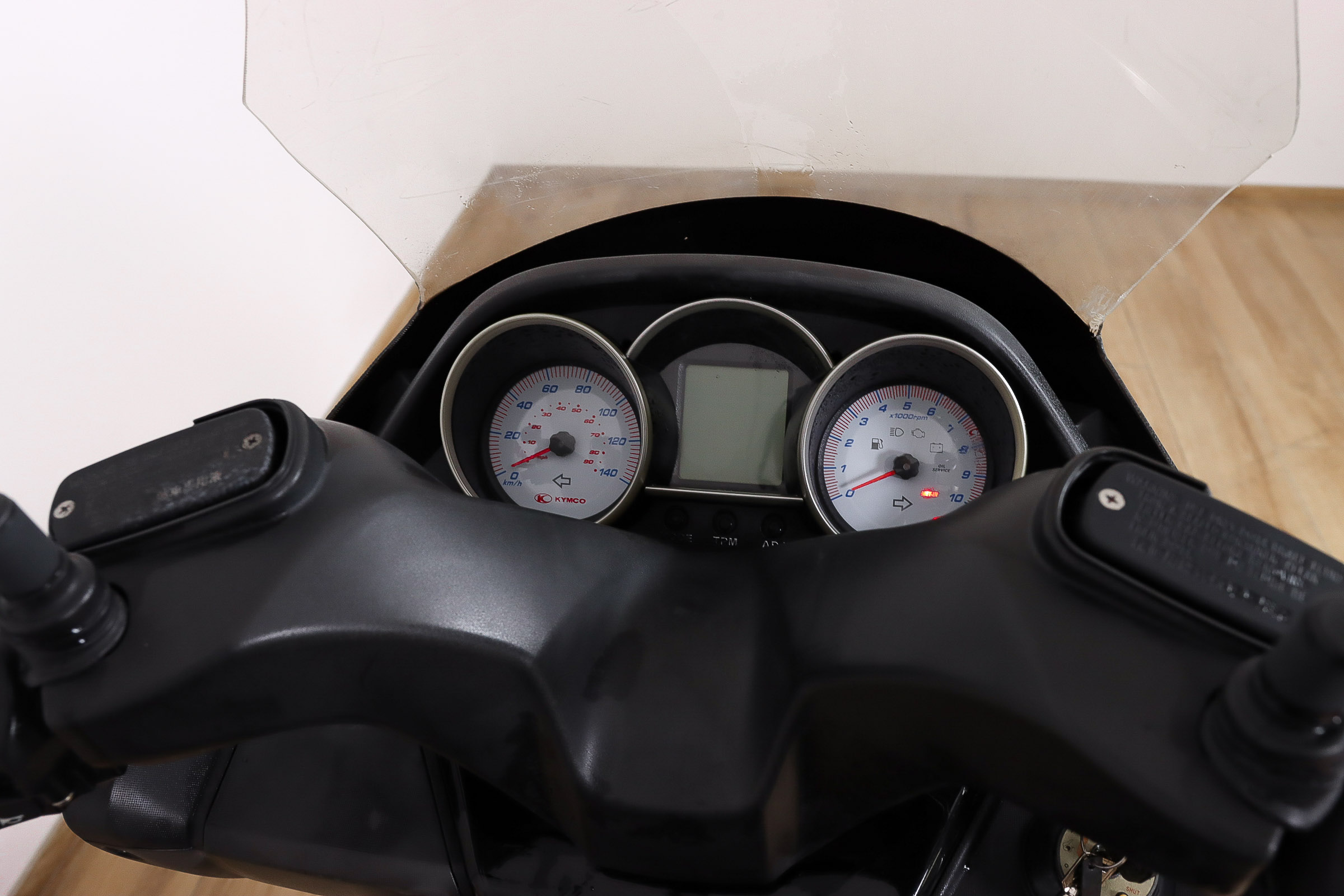 KYMCO Super Dink 125iKYMCO4 KYMCO Super Dink 125iKYMCO4