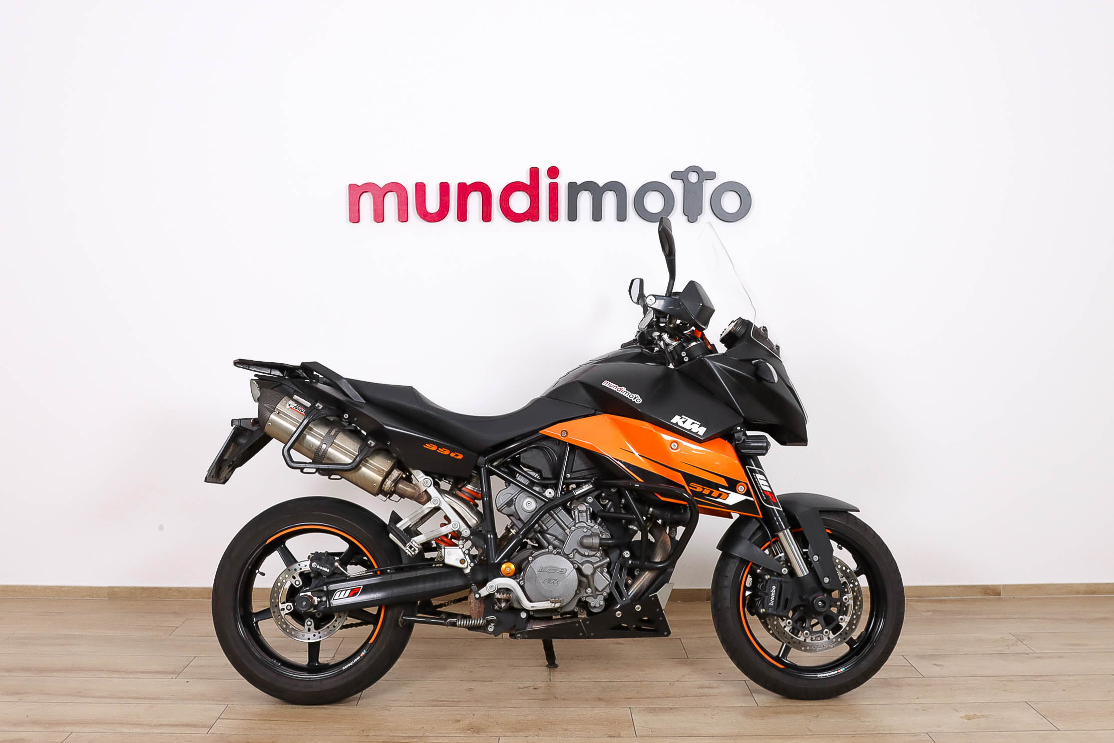 KTM 990 SUPERMOTOKTM0 KTM 990 SUPERMOTOKTM0