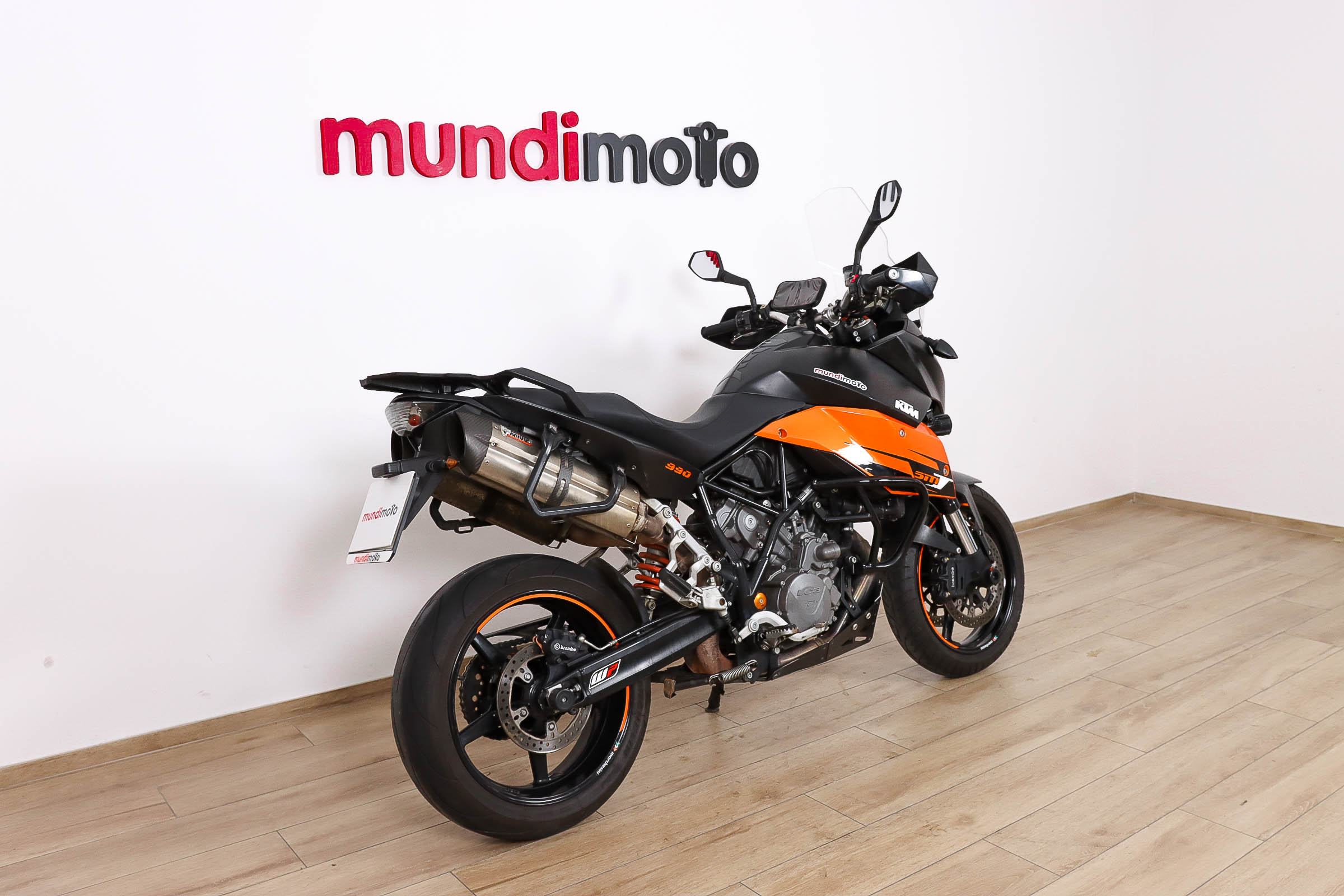 KTM 990 SUPERMOTOKTM2 KTM 990 SUPERMOTOKTM2