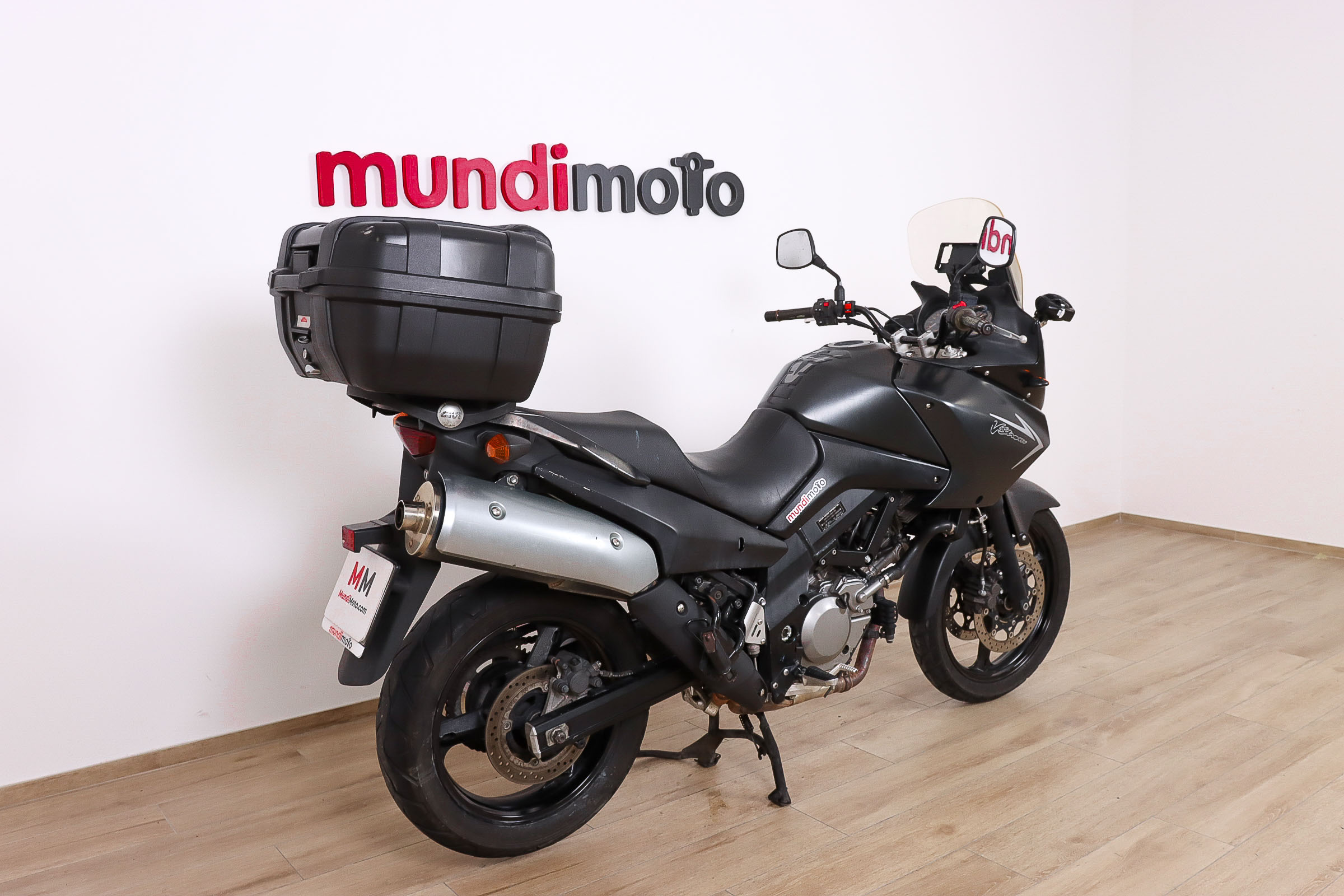 SUZUKI V-Strom 650 promoSUZUKI2 SUZUKI V-Strom 650 promoSUZUKI2