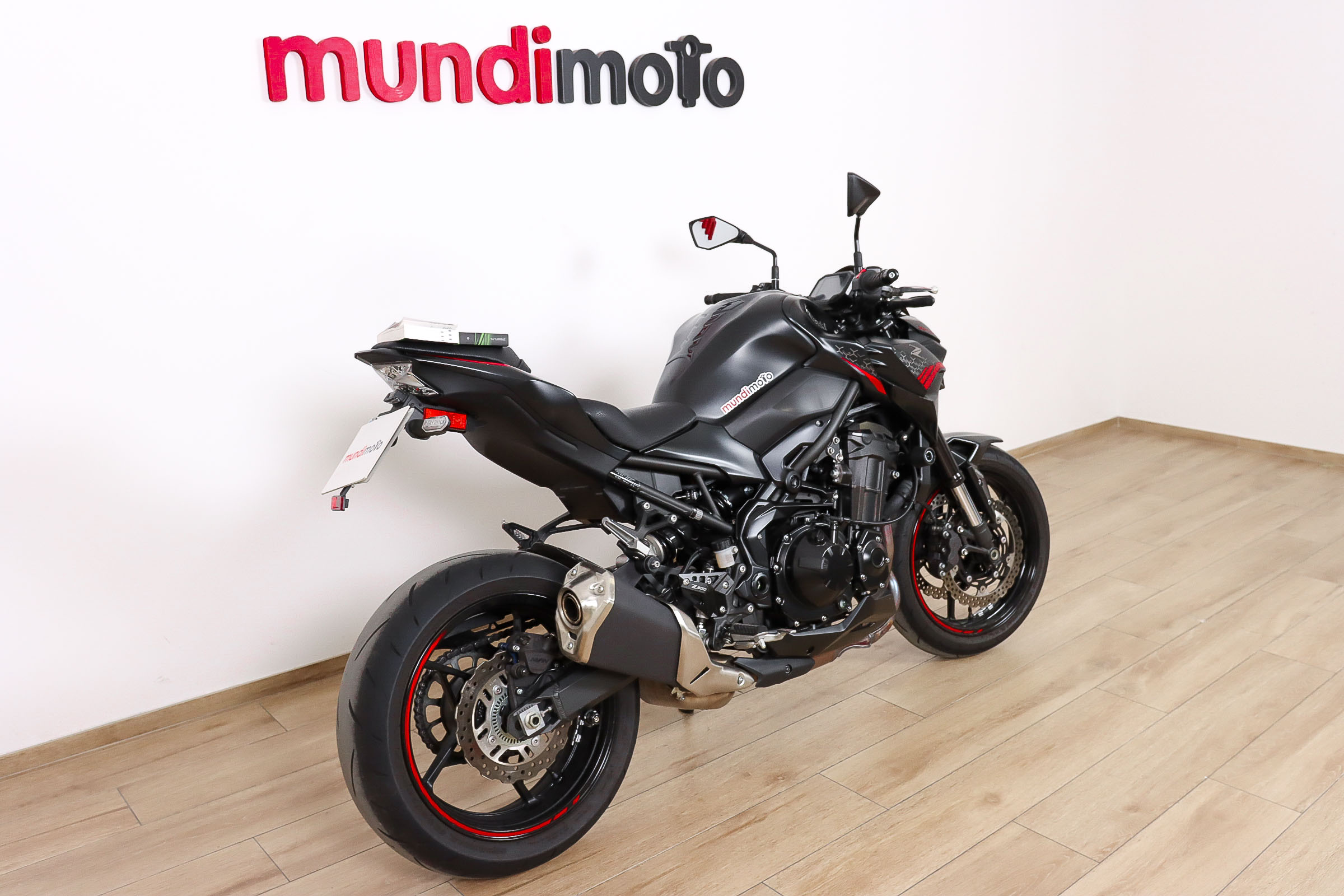 KAWASAKI Z 900KAWASAKI1 KAWASAKI Z 900KAWASAKI1